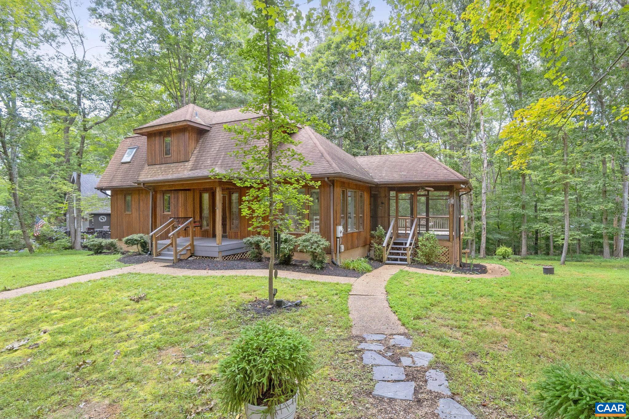 13 AXLE TREE RD