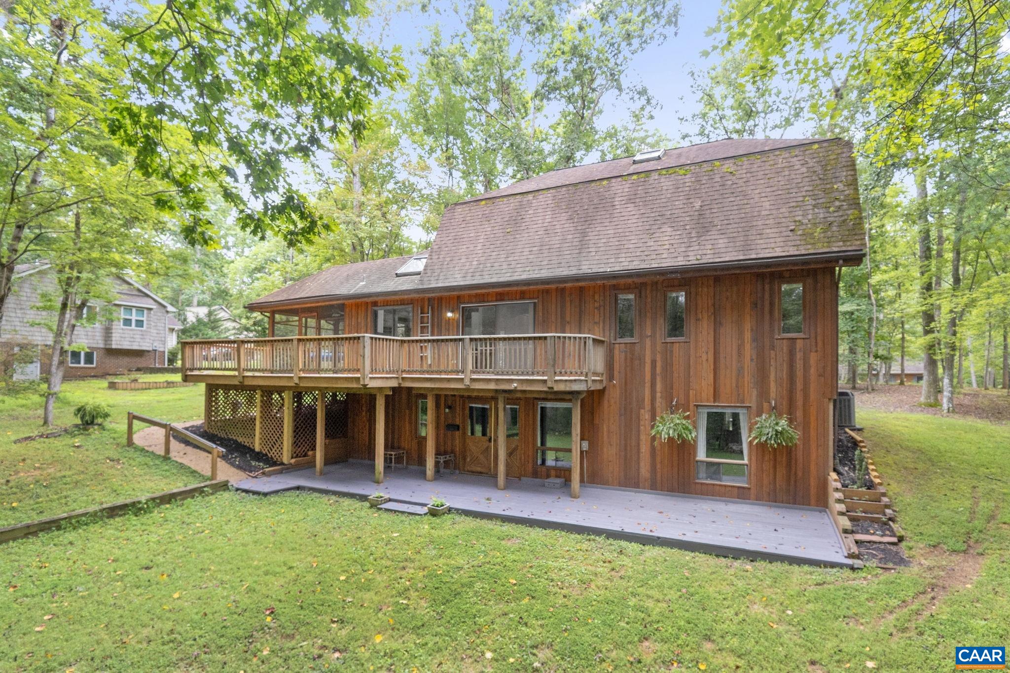 13 AXLE TREE RD
