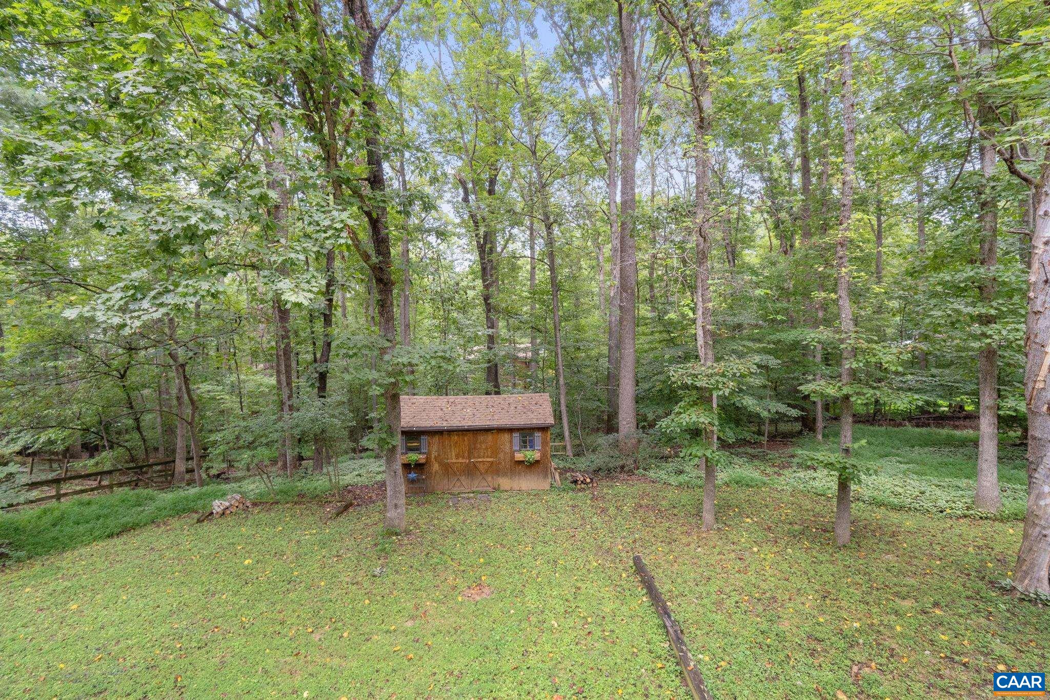 13 AXLE TREE RD