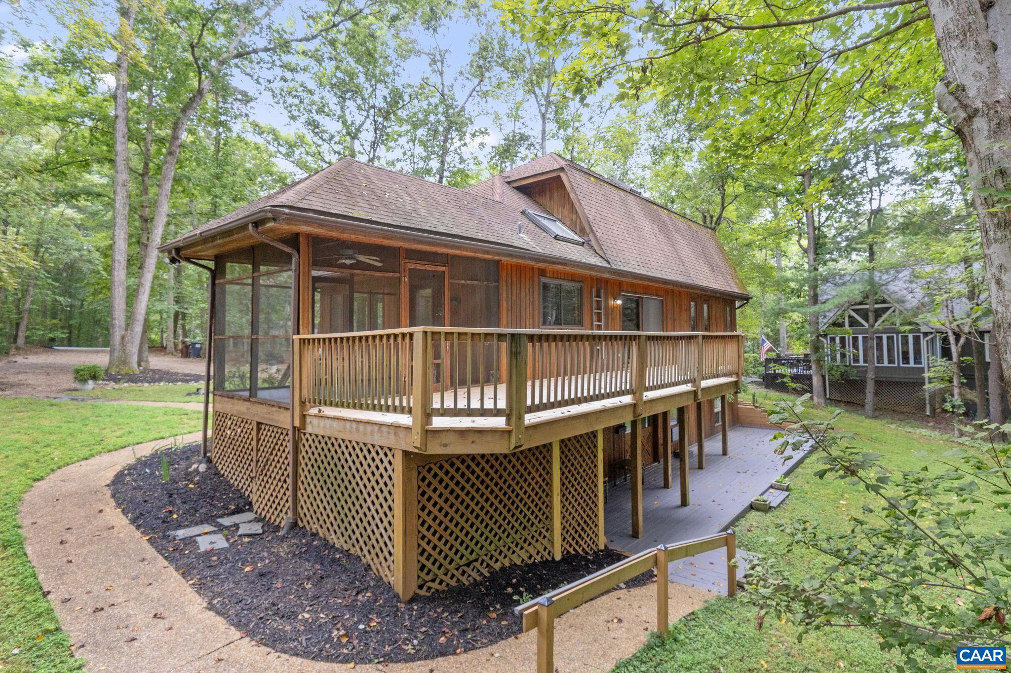 13 AXLE TREE RD
