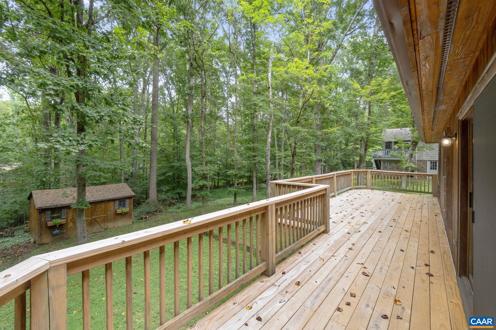 13 AXLE TREE RD