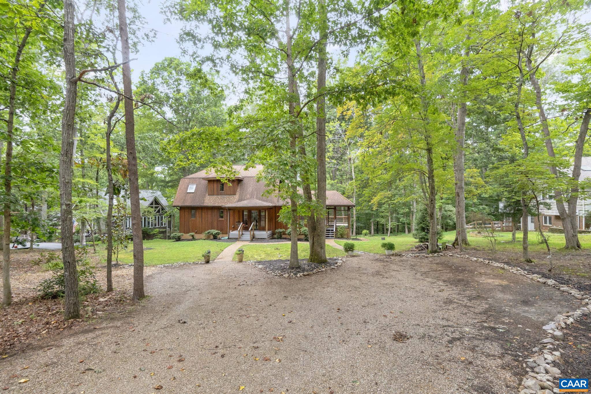 13 AXLE TREE RD