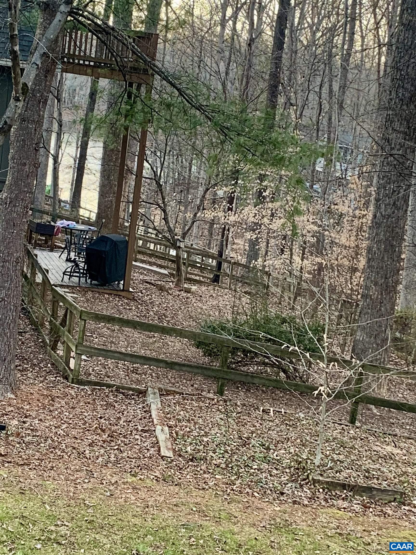 13 AXLE TREE RD