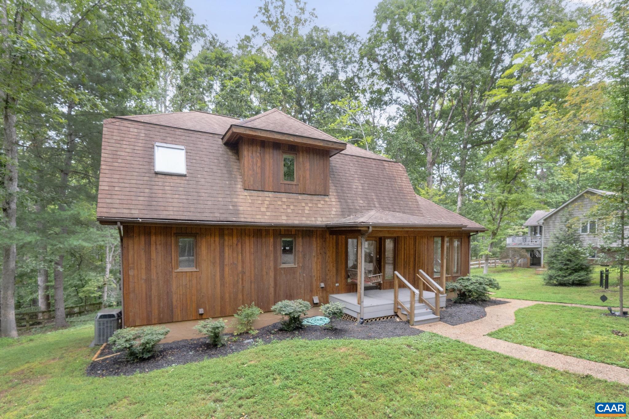 13 AXLE TREE RD