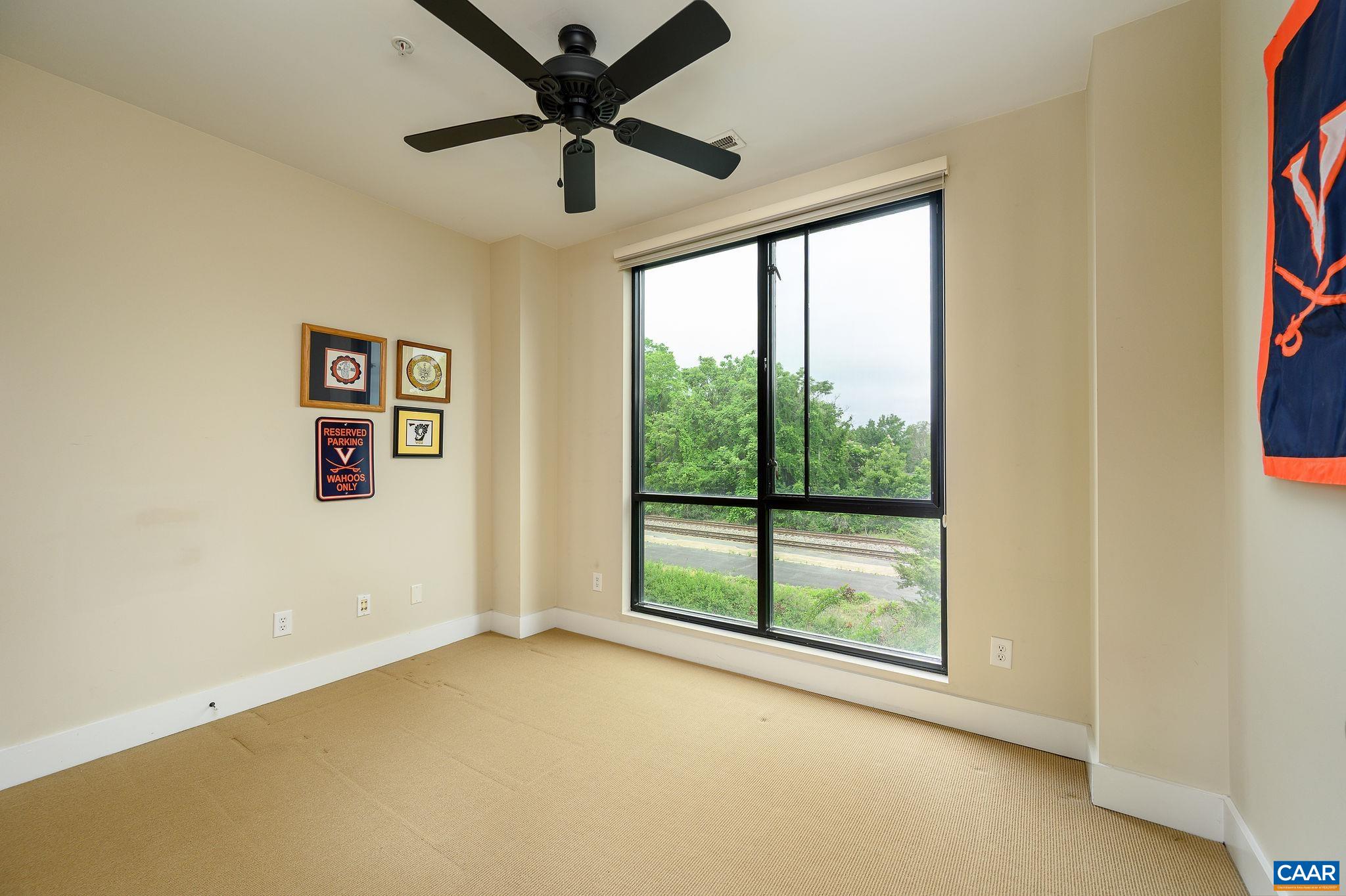 211 CREAM ST Unit: 202