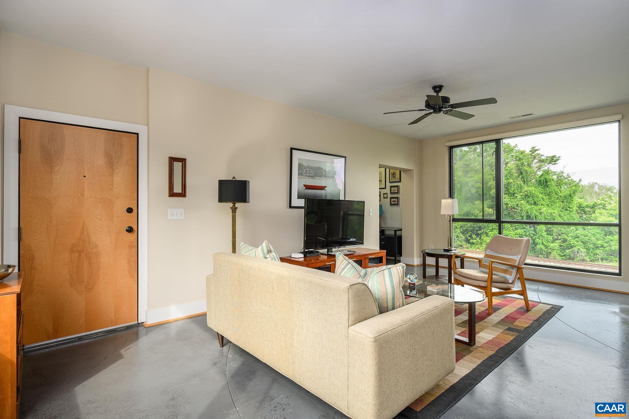 211 CREAM ST Unit: 202