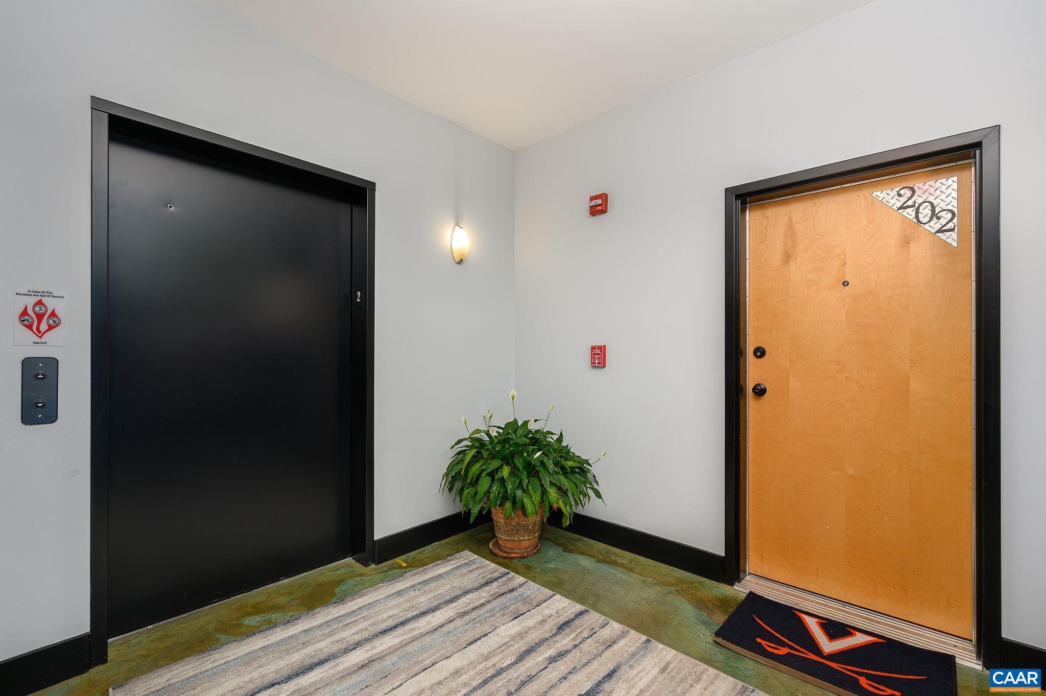 211 CREAM ST Unit: 202