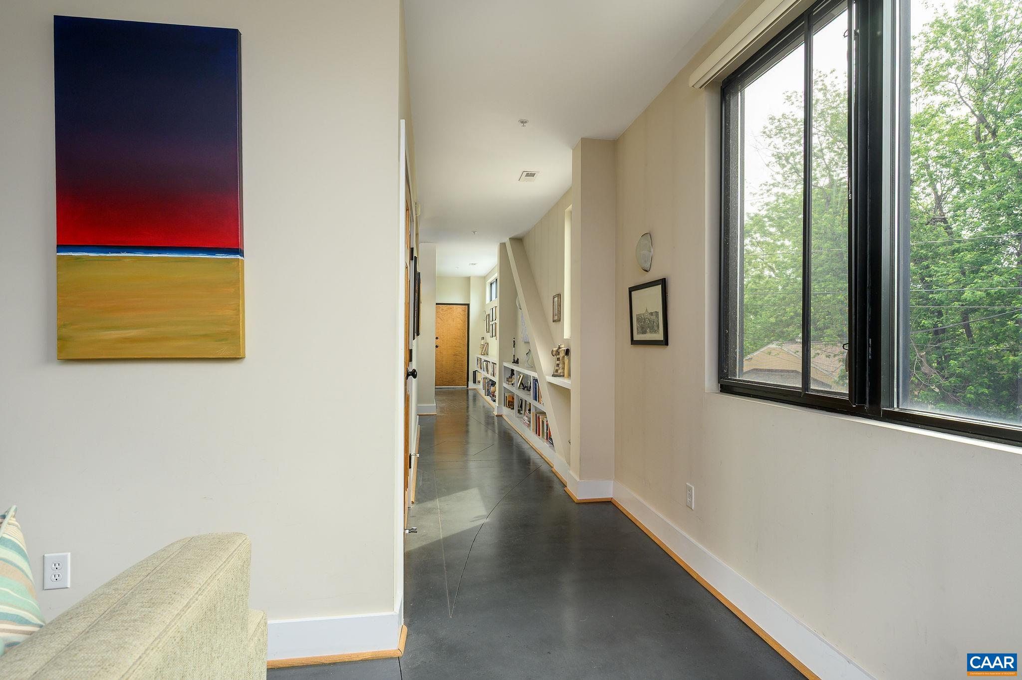 211 CREAM ST Unit: 202