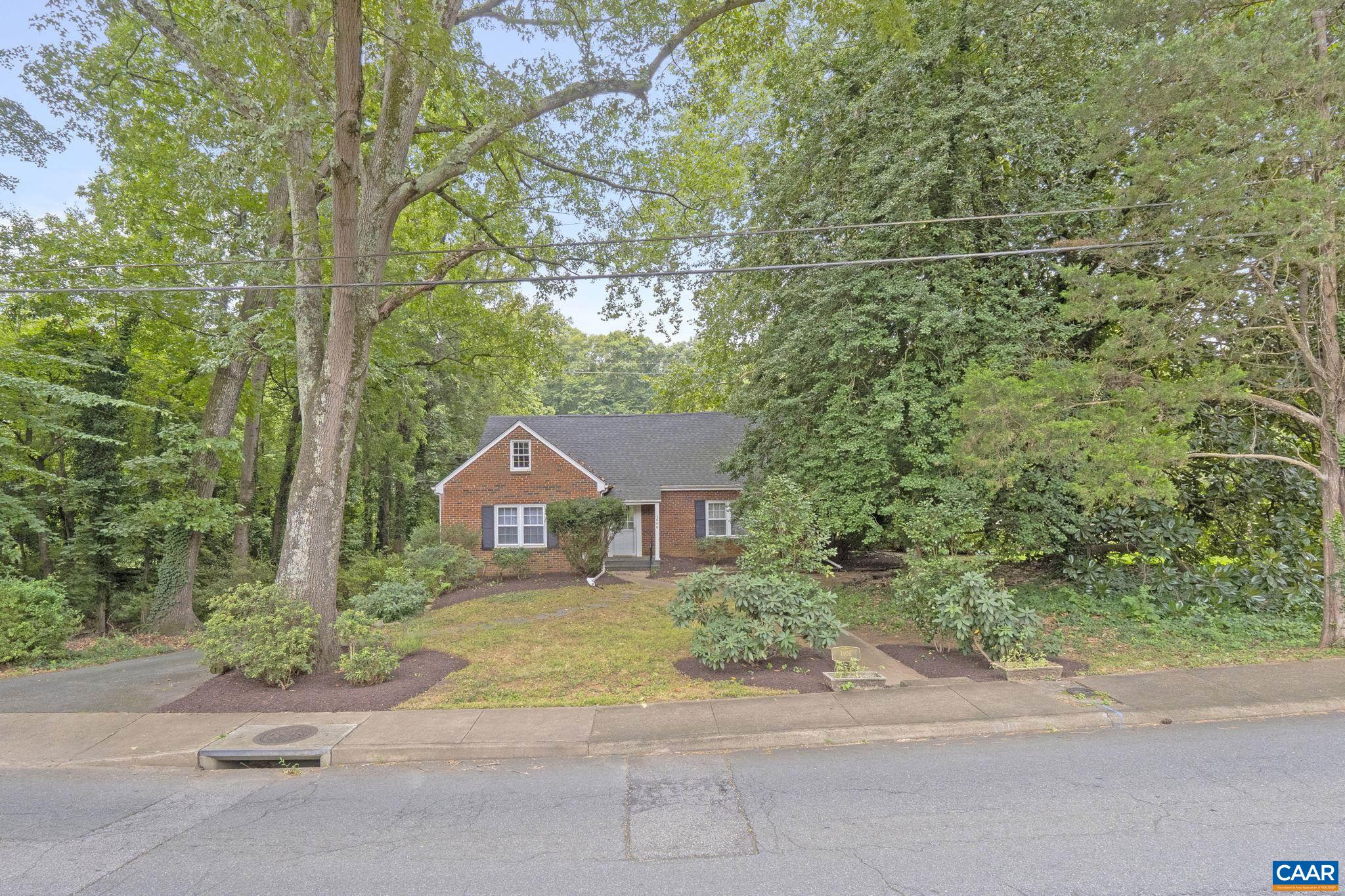 1606 GROVE RD