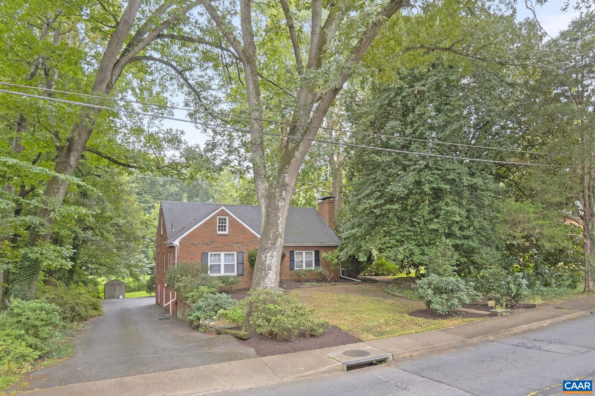 1606 GROVE RD
