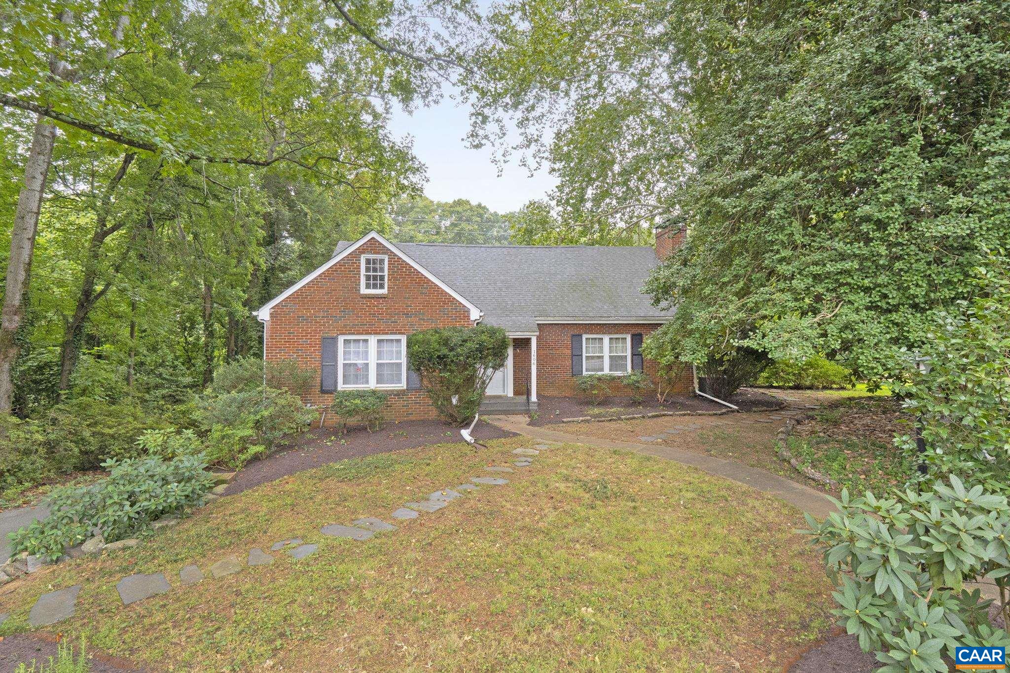 1606 GROVE RD