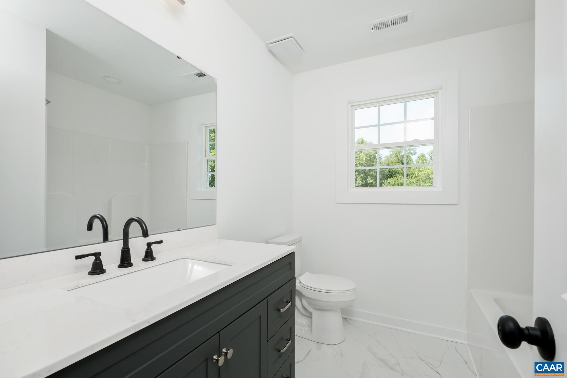 2211 CARPENTERS MILL RD