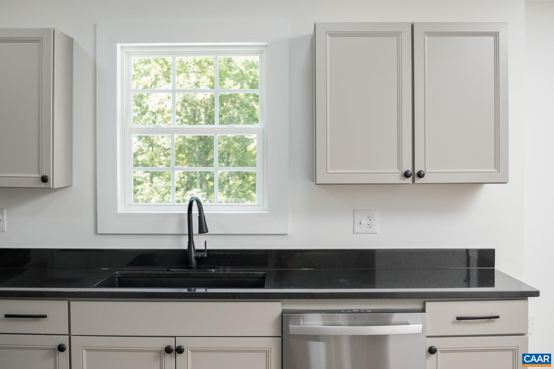 2211 CARPENTERS MILL RD