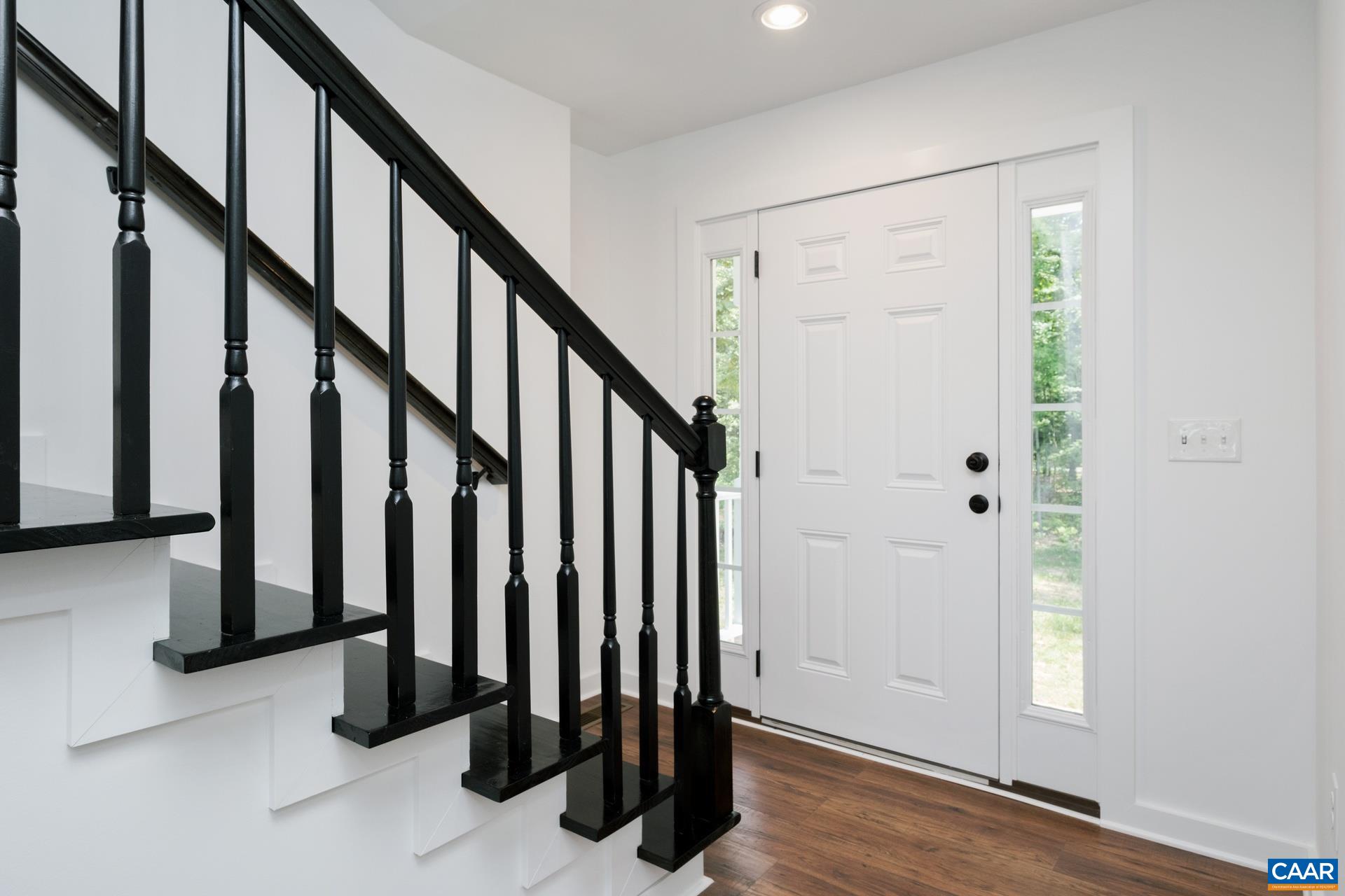 2211 CARPENTERS MILL RD