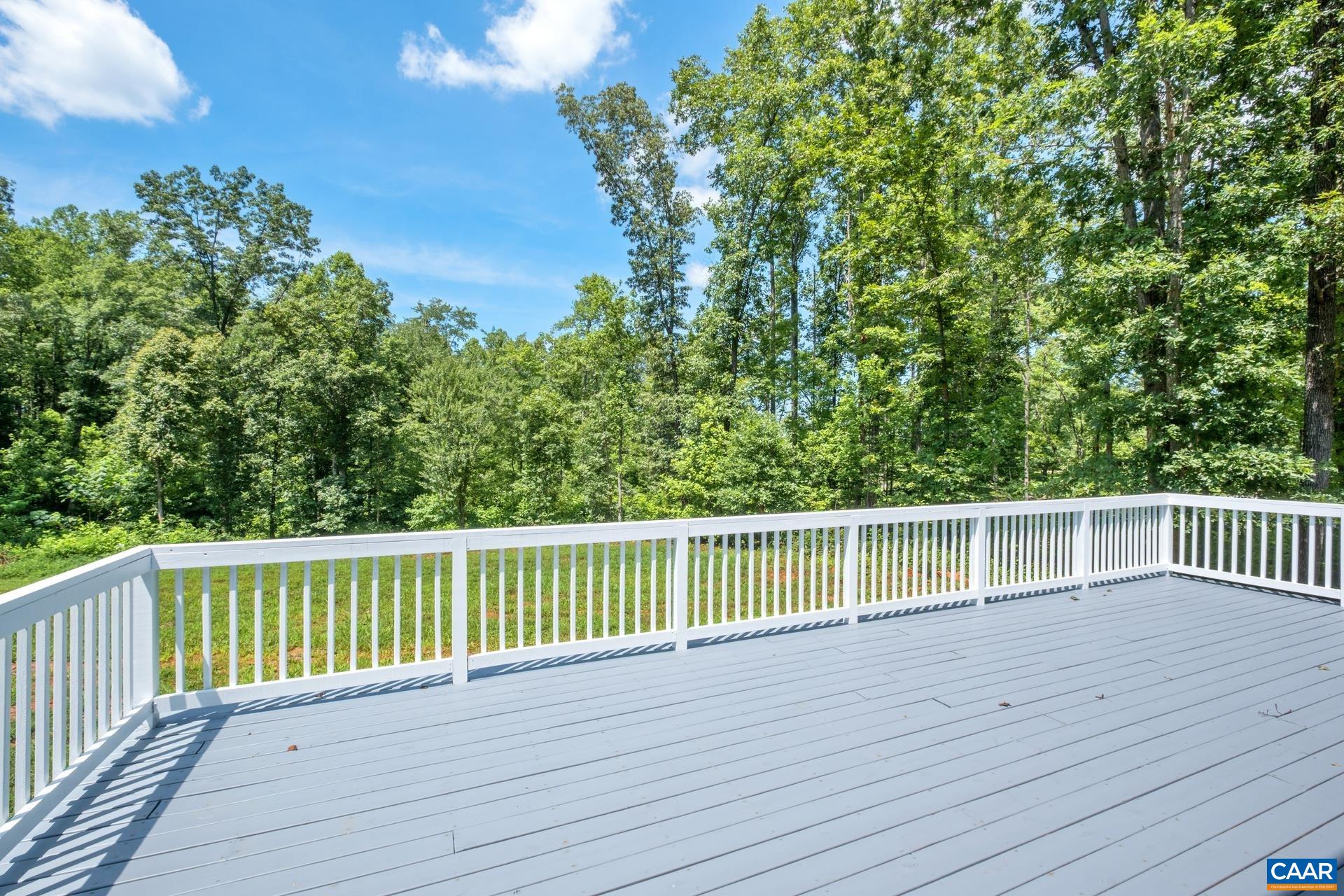 2211 CARPENTERS MILL RD