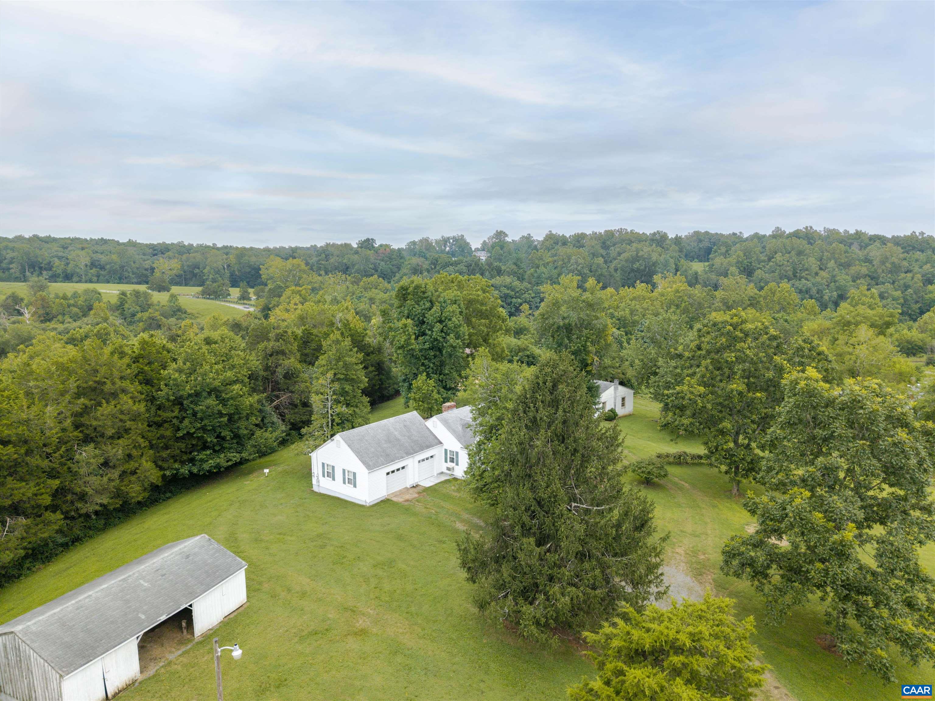 6700 COBHAM HTS