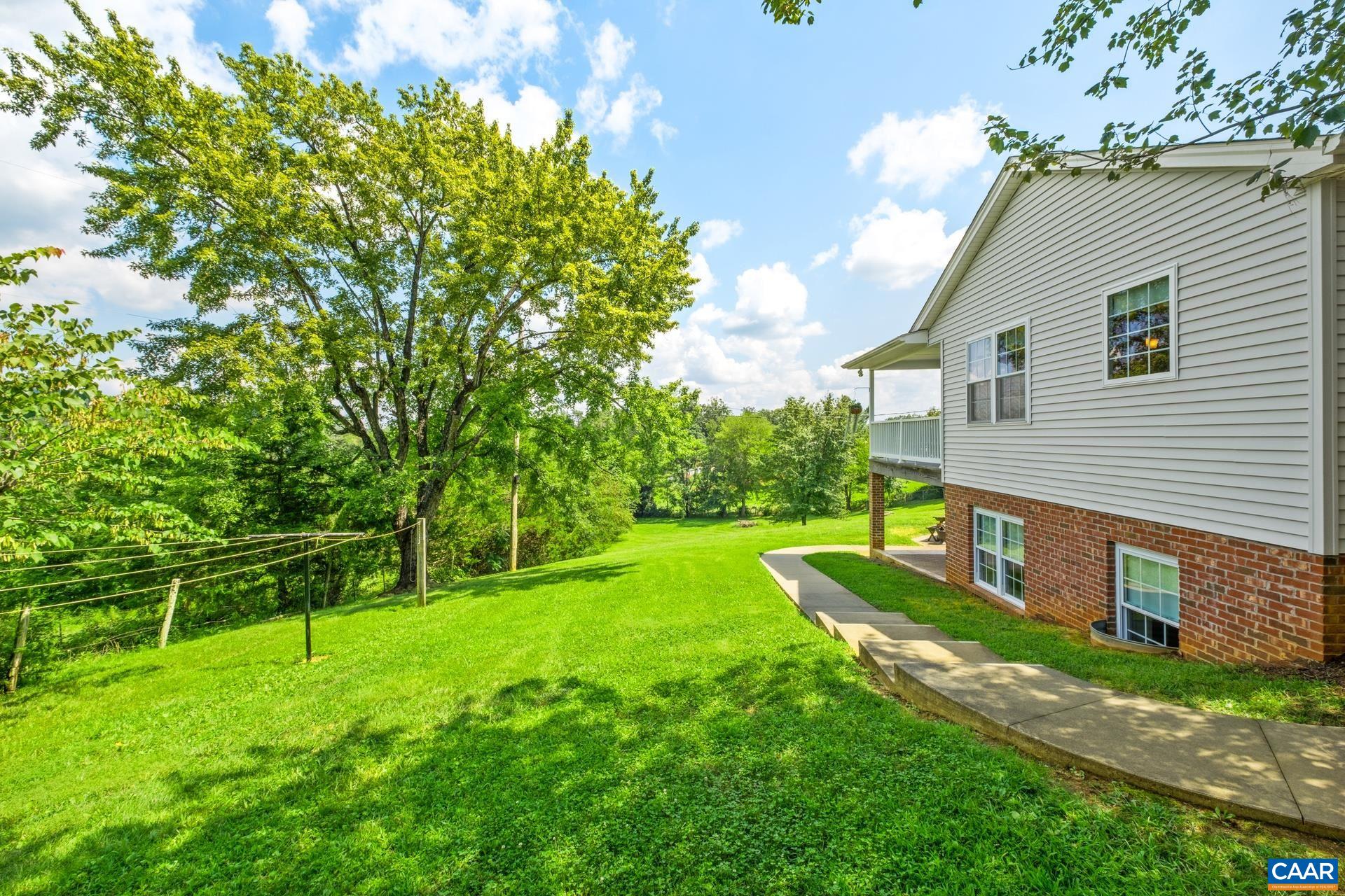 1640 PEA RIDGE RD