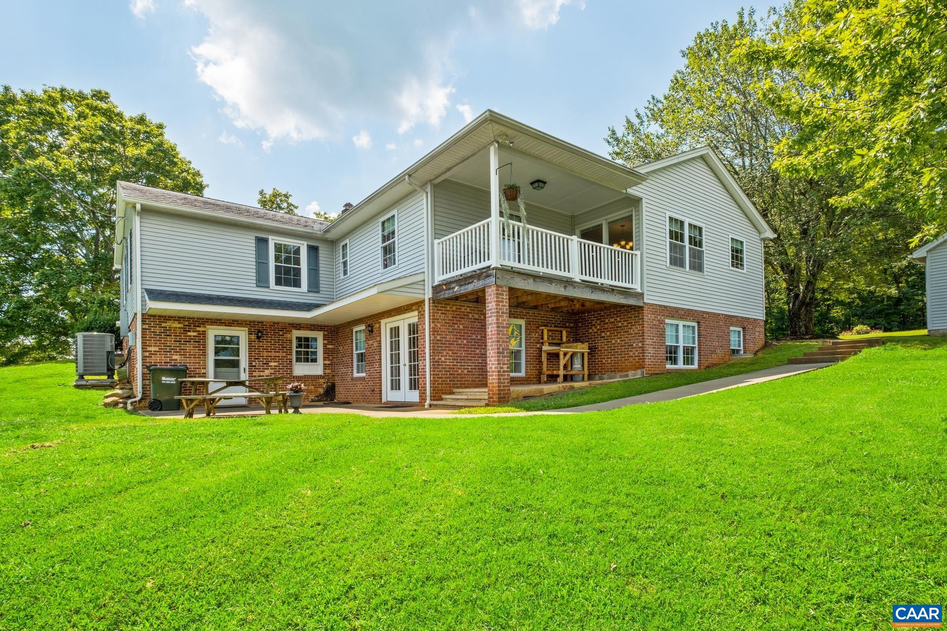 1640 PEA RIDGE RD