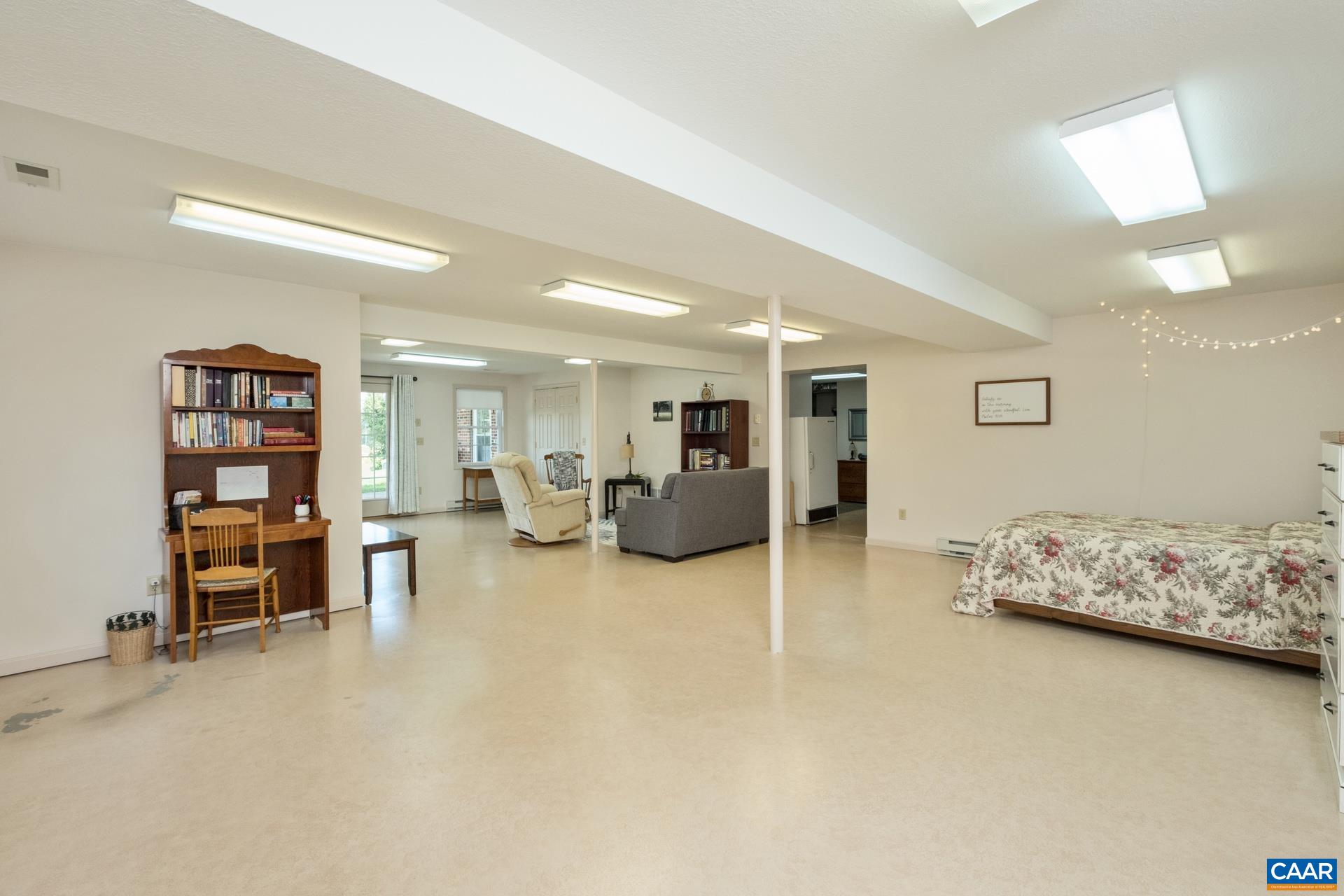 1640 PEA RIDGE RD