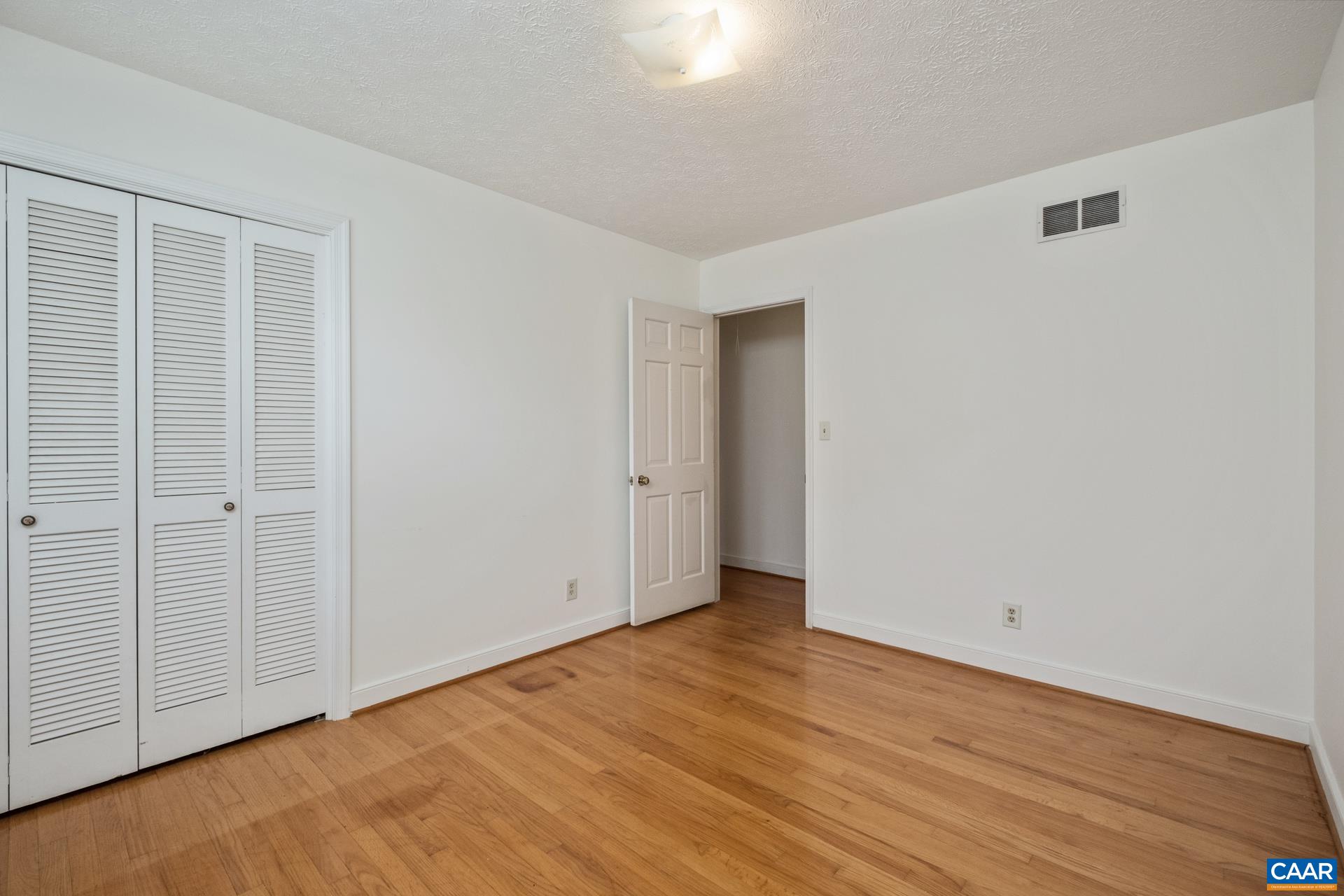 5106 STONY POINT PASS