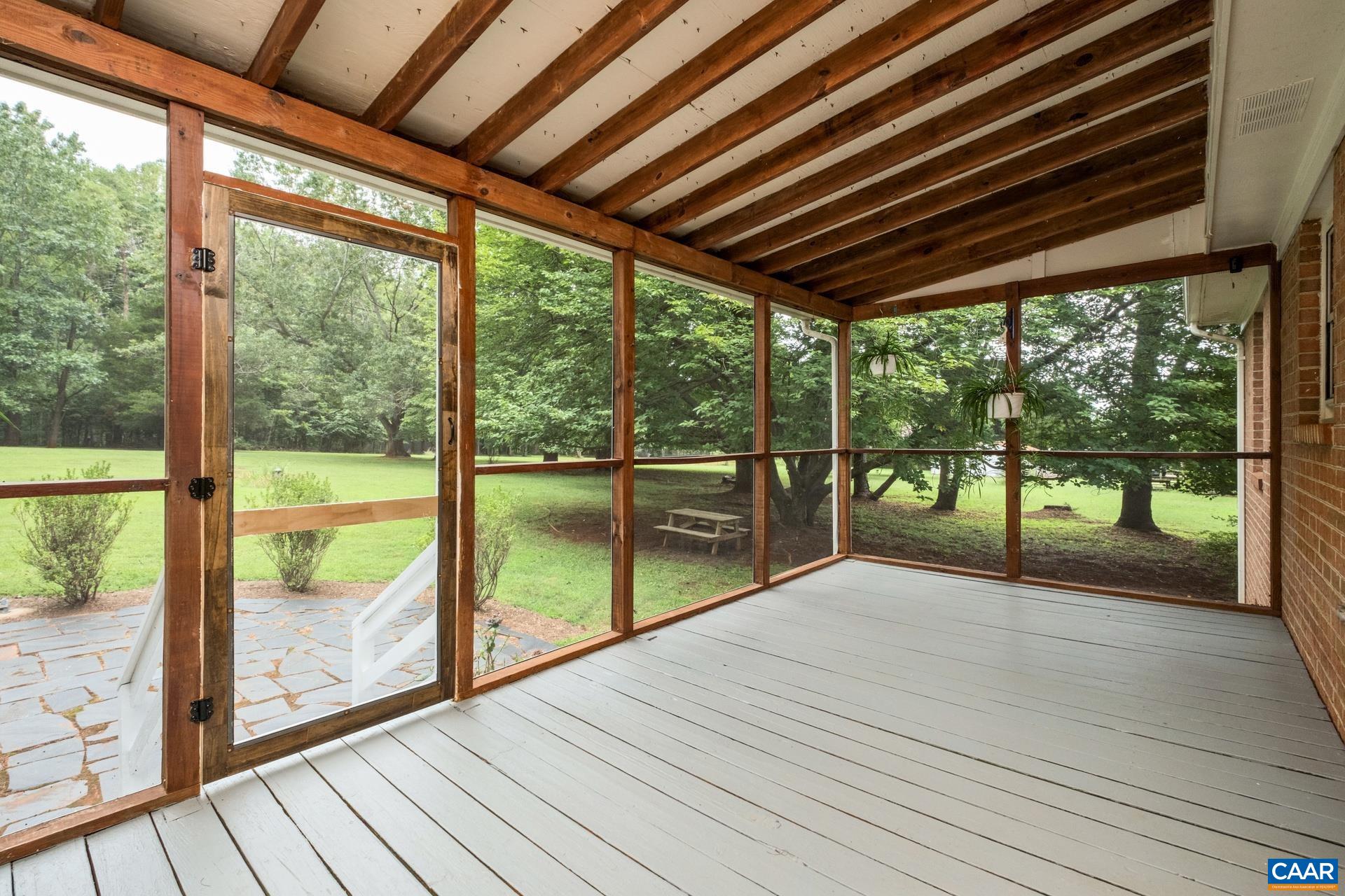 5106 STONY POINT PASS