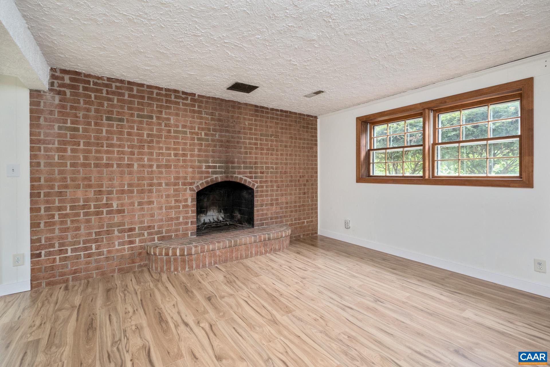 5106 STONY POINT PASS