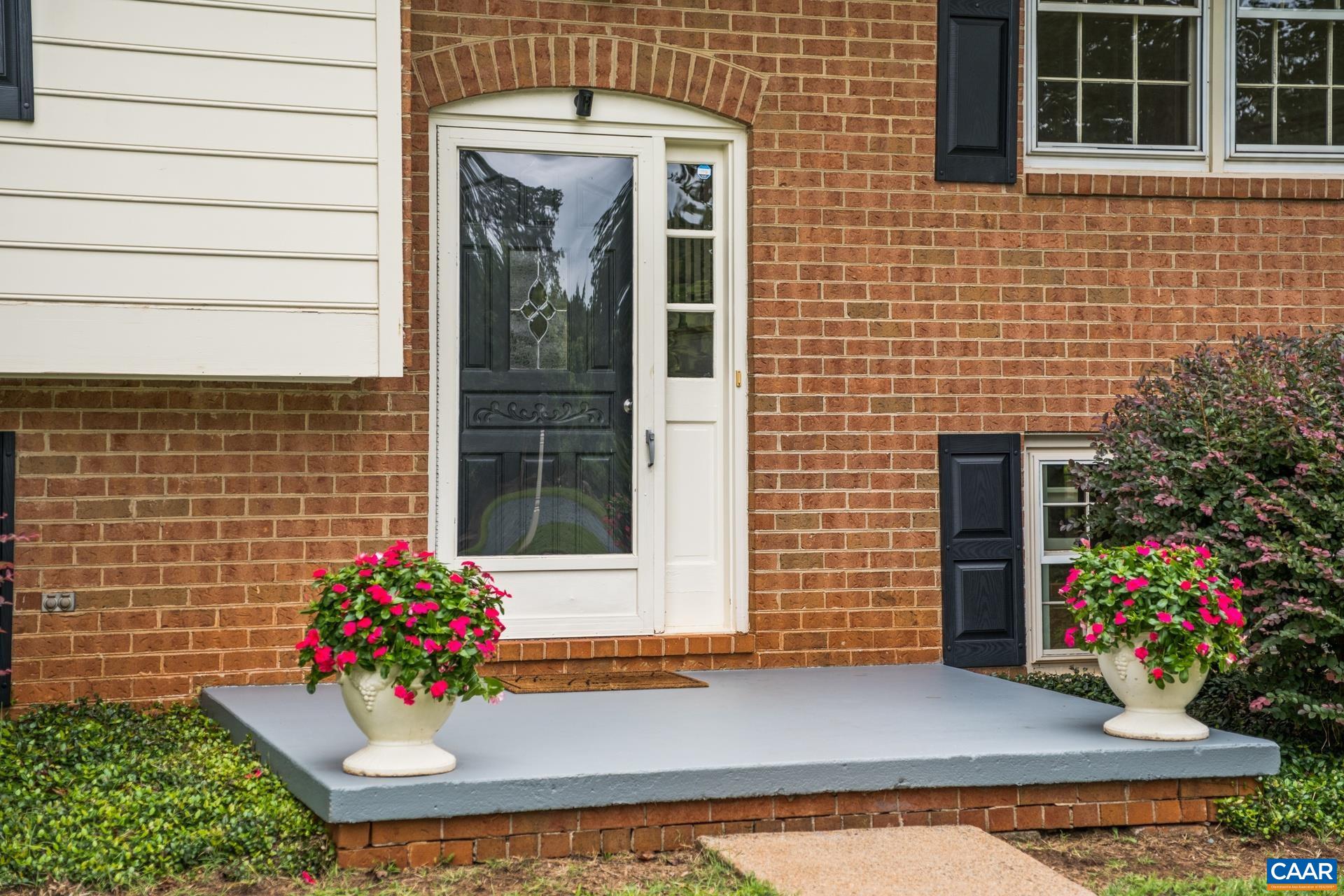 5106 STONY POINT PASS