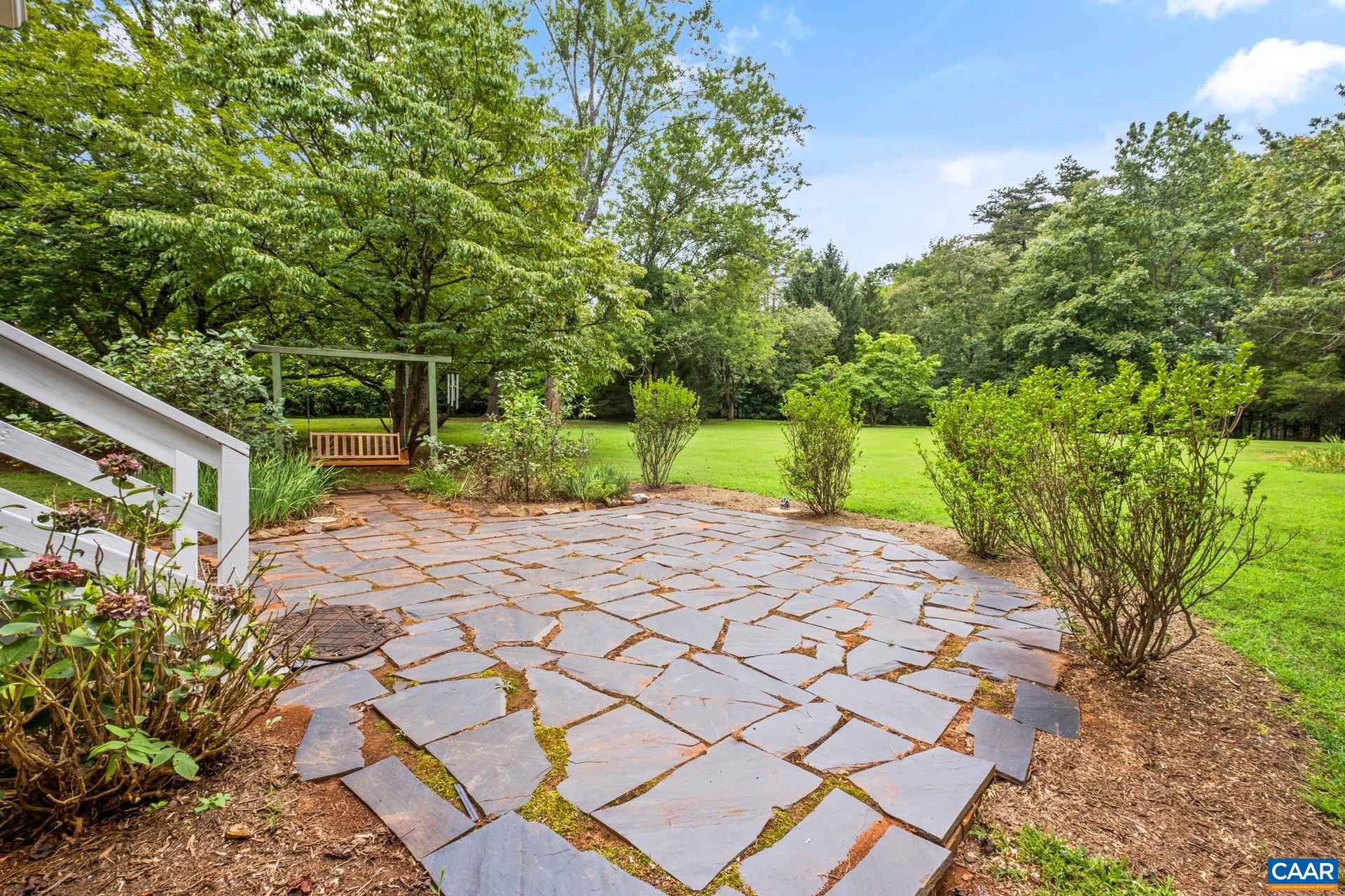 5106 STONY POINT PASS