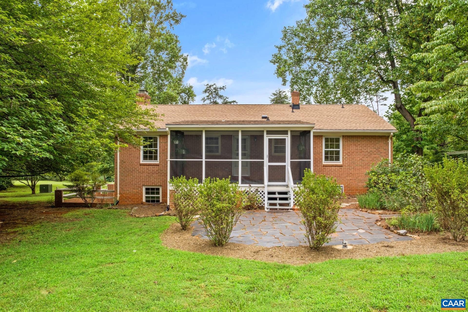 5106 STONY POINT PASS