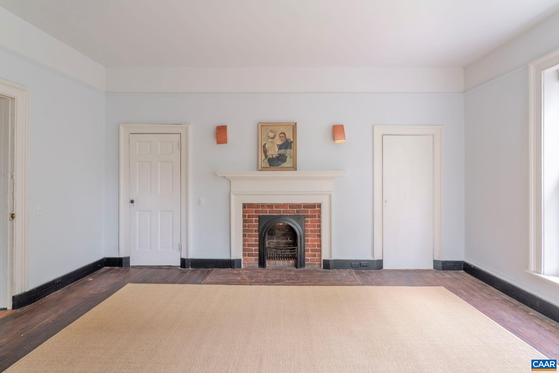 1201 EAST JEFFERSON ST 