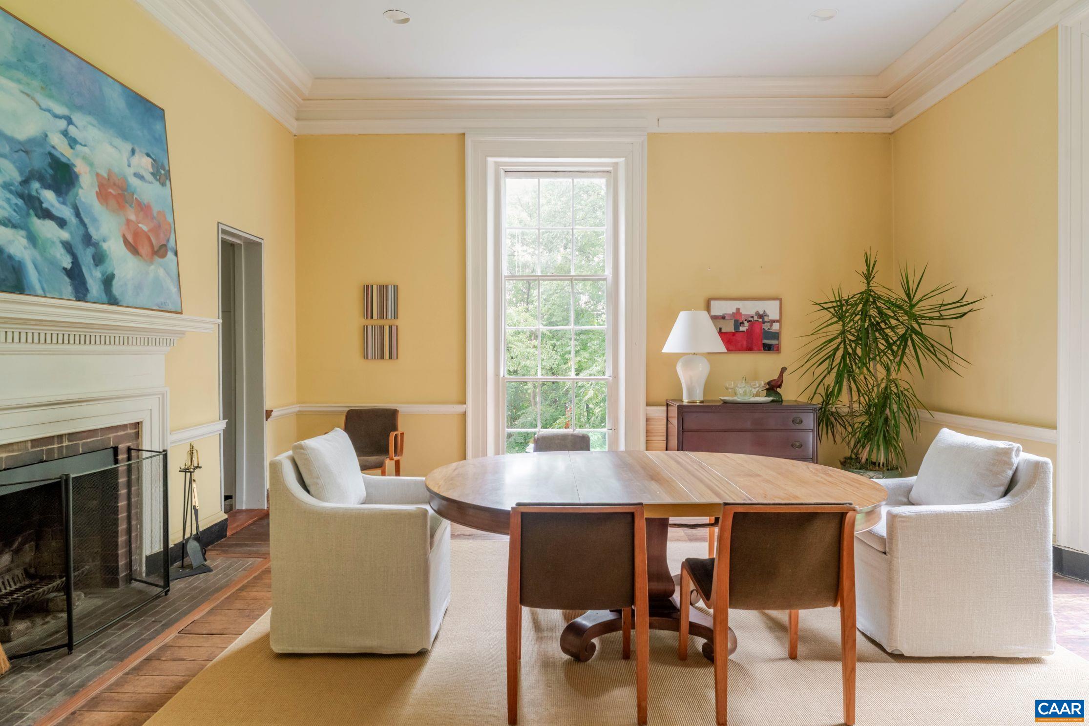 1201 EAST JEFFERSON ST 