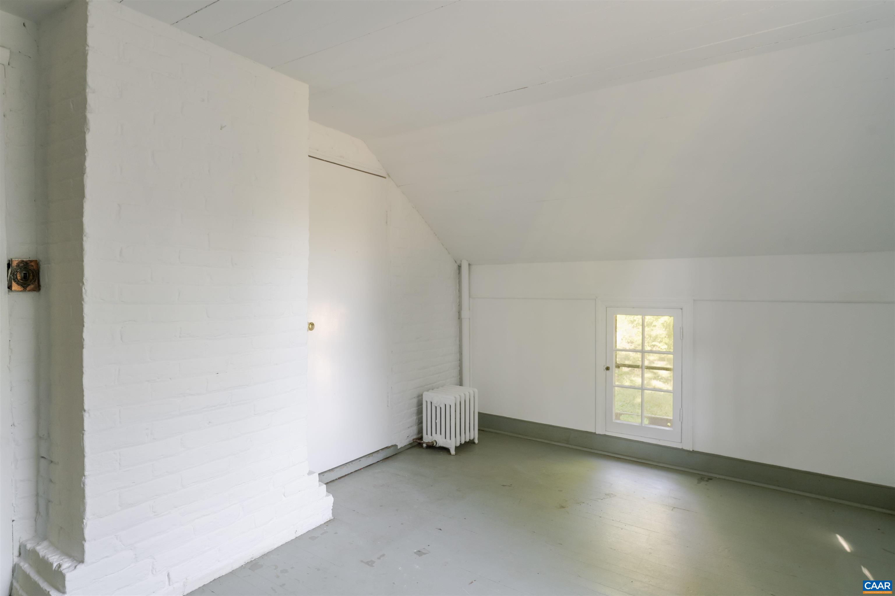 1201 EAST JEFFERSON ST 