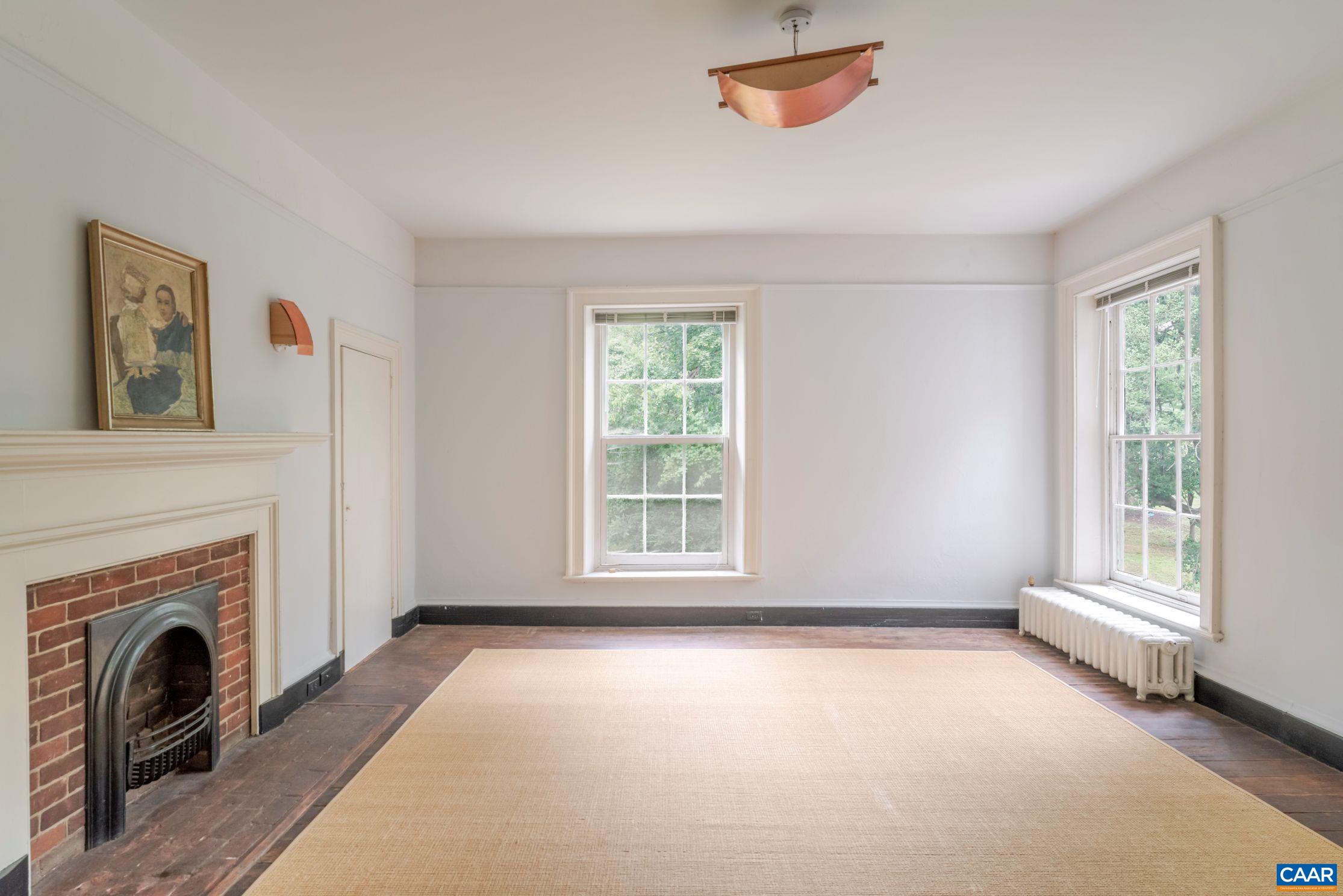 1201 EAST JEFFERSON ST 