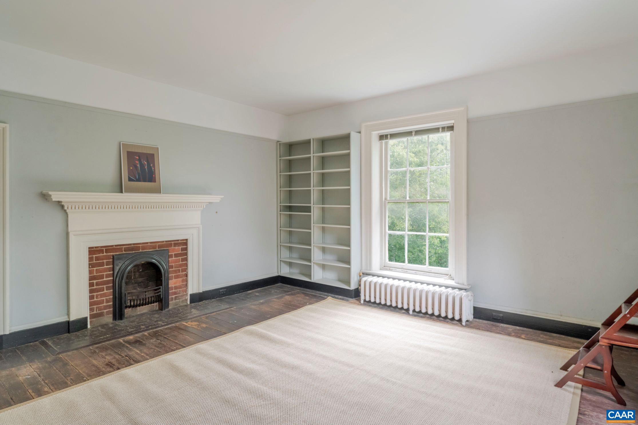 1201 EAST JEFFERSON ST 