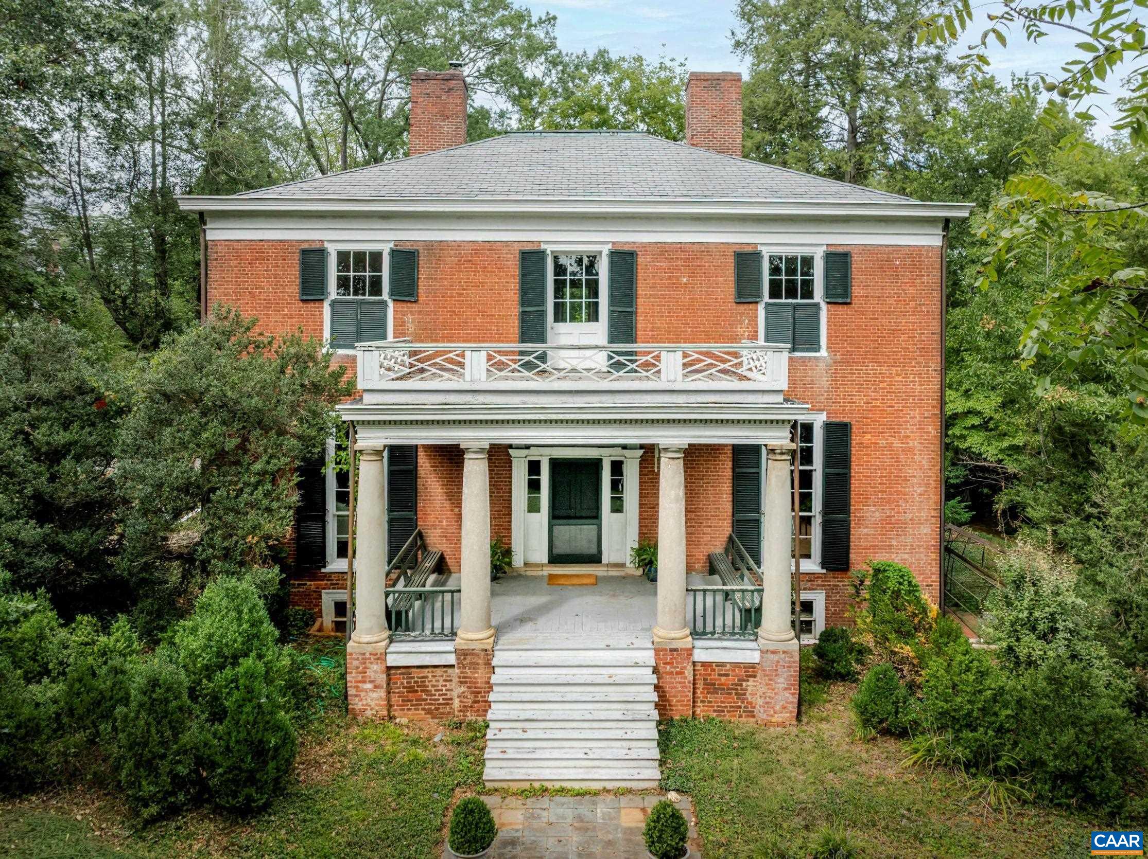 1201 EAST JEFFERSON ST 