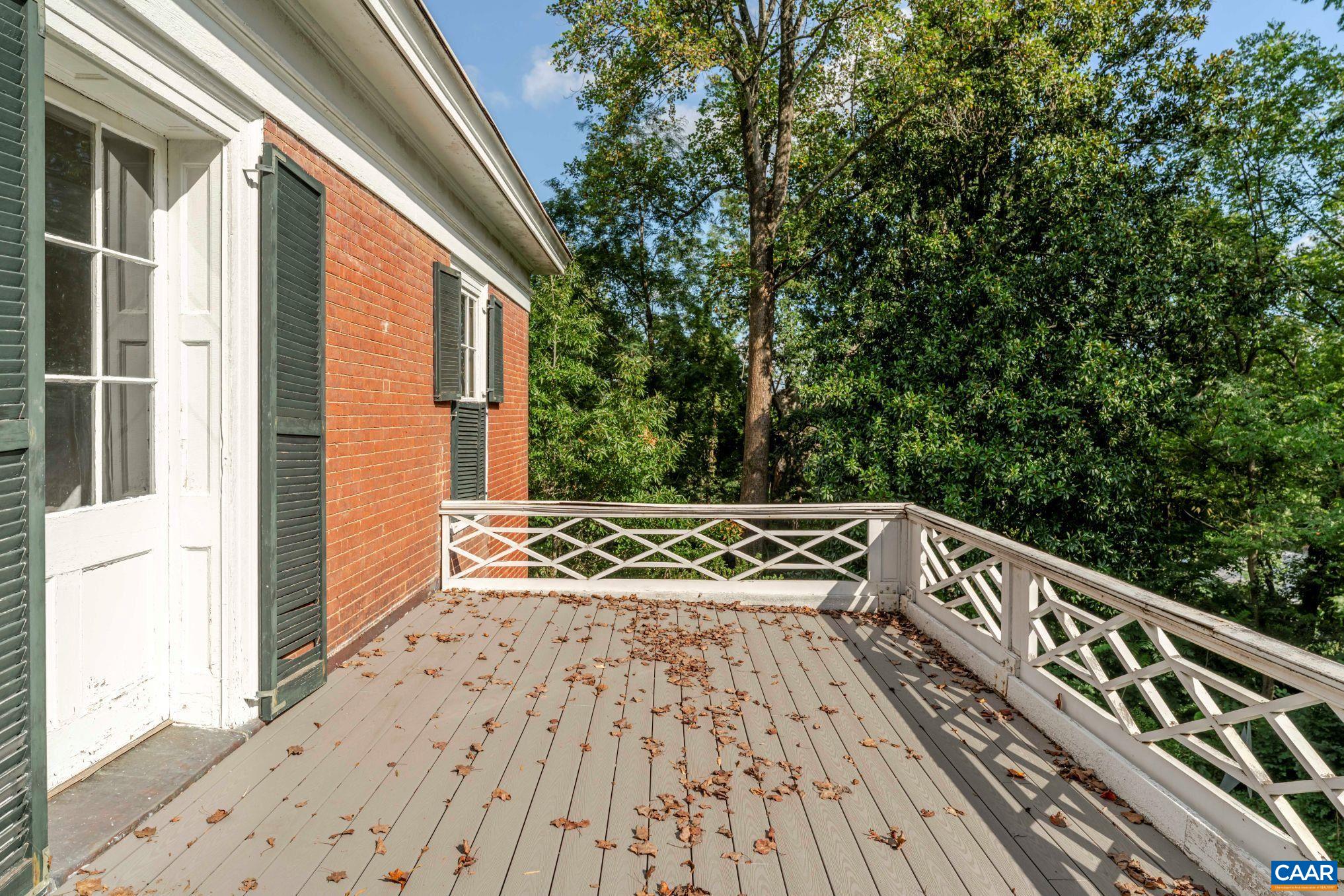 1201 EAST JEFFERSON ST 