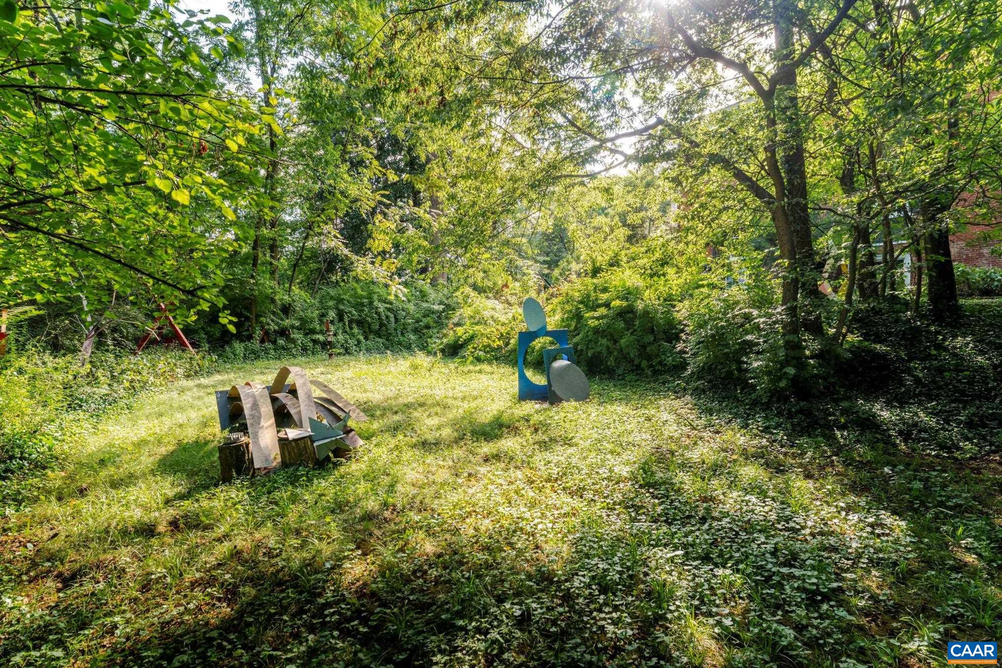 1201 EAST JEFFERSON ST 