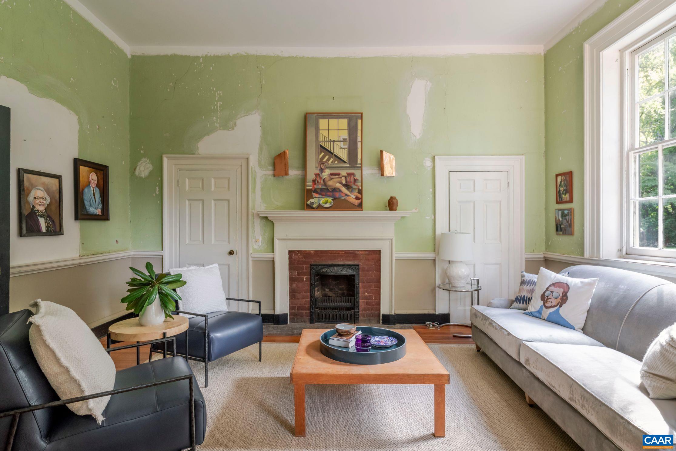 1201 EAST JEFFERSON ST 