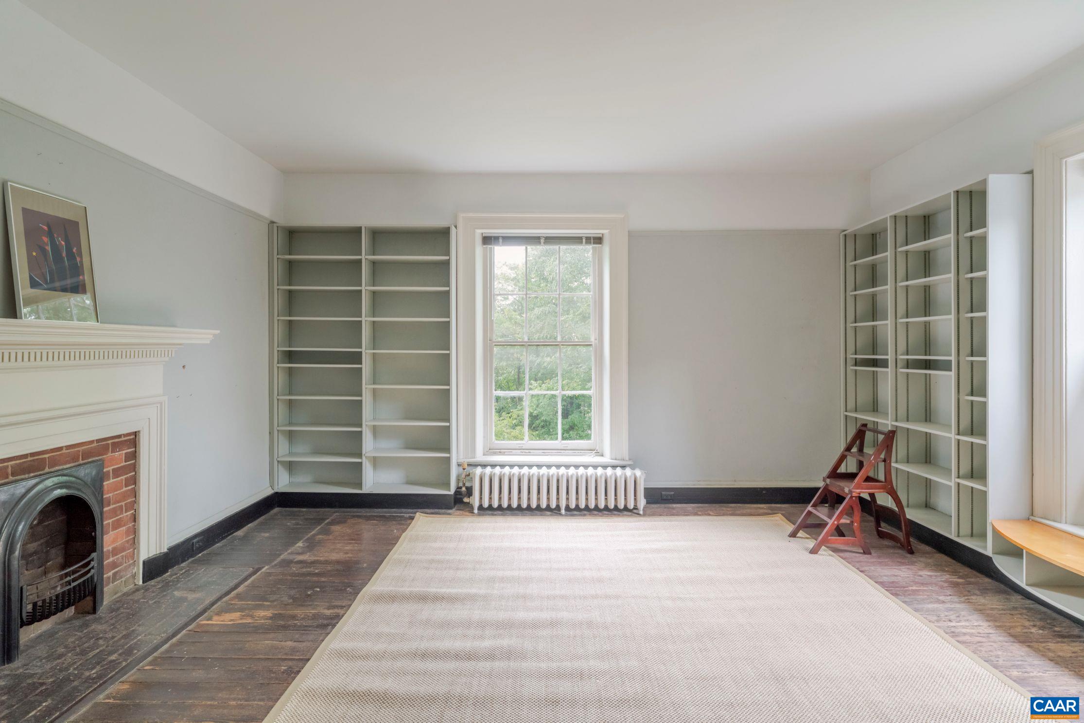 1201 EAST JEFFERSON ST 