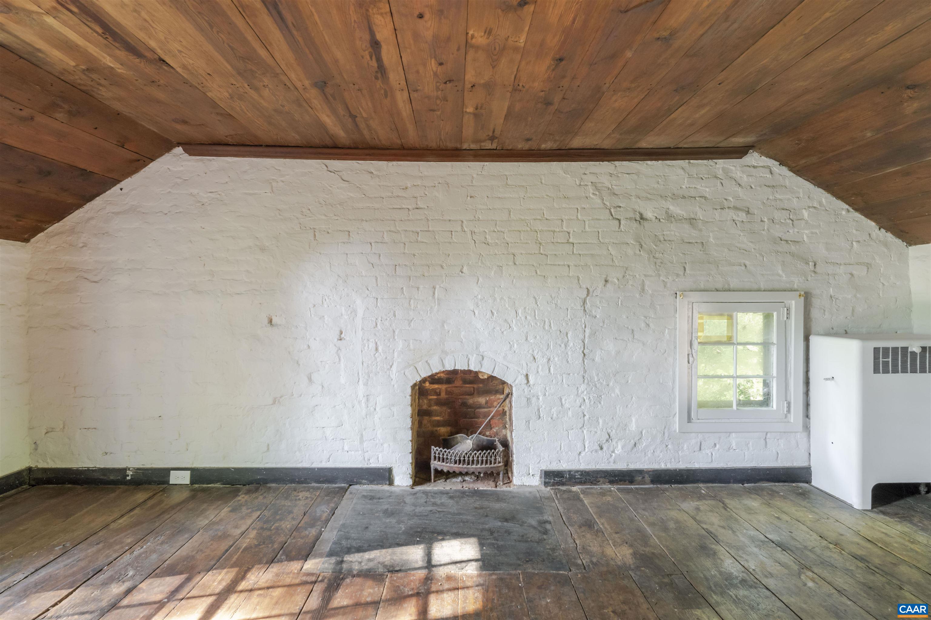 1201 EAST JEFFERSON ST 