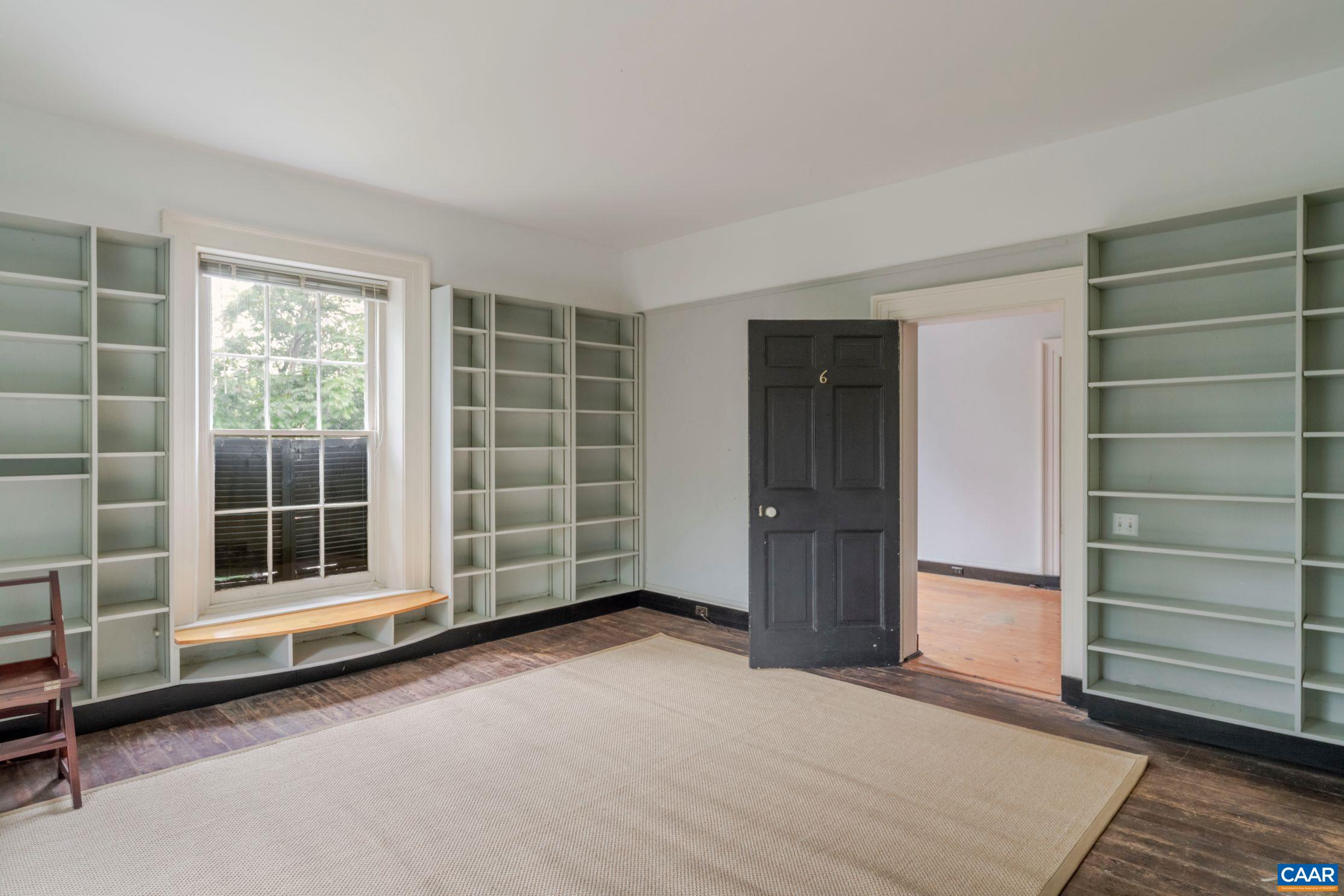 1201 EAST JEFFERSON ST 