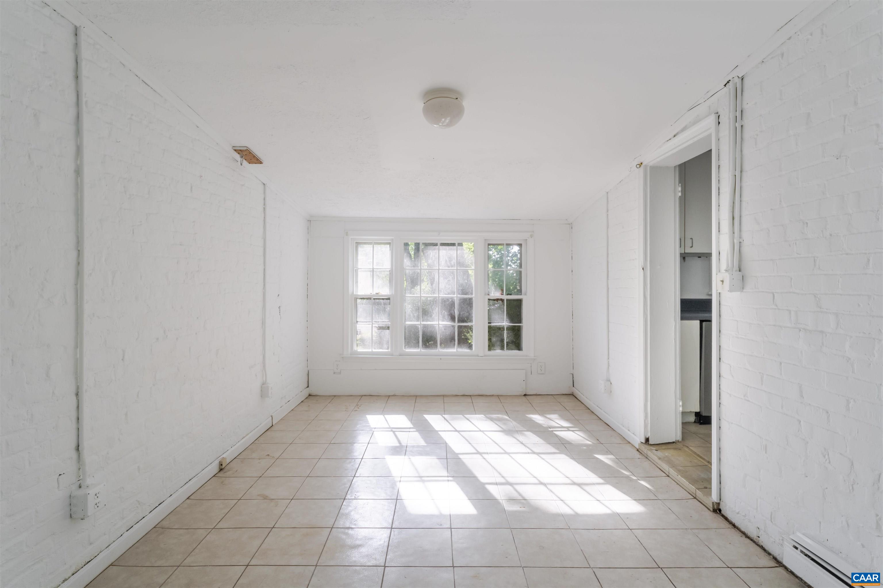 1201 EAST JEFFERSON ST 