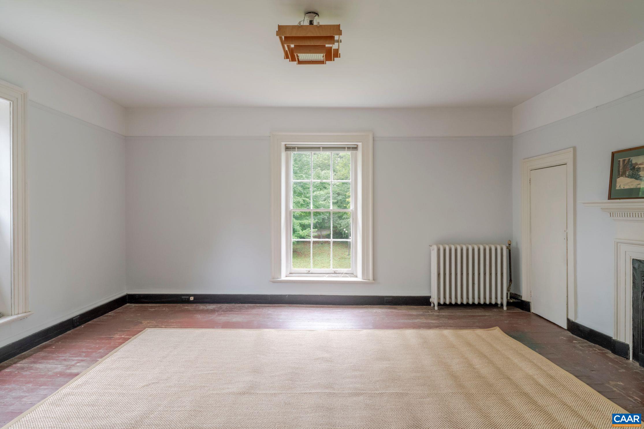 1201 EAST JEFFERSON ST 