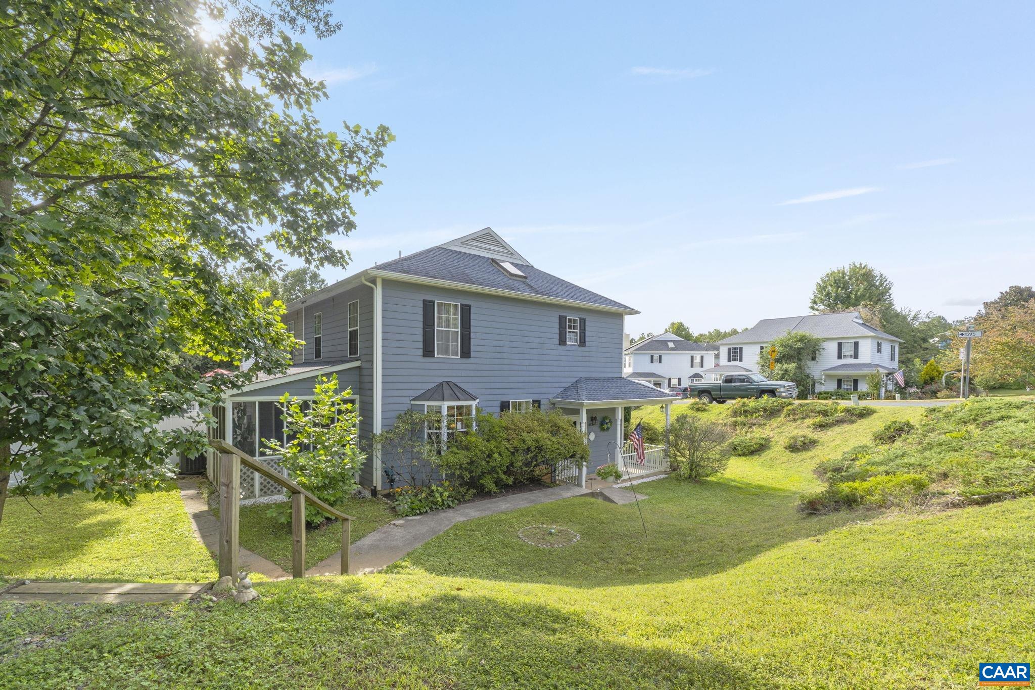 4727 WREN CT