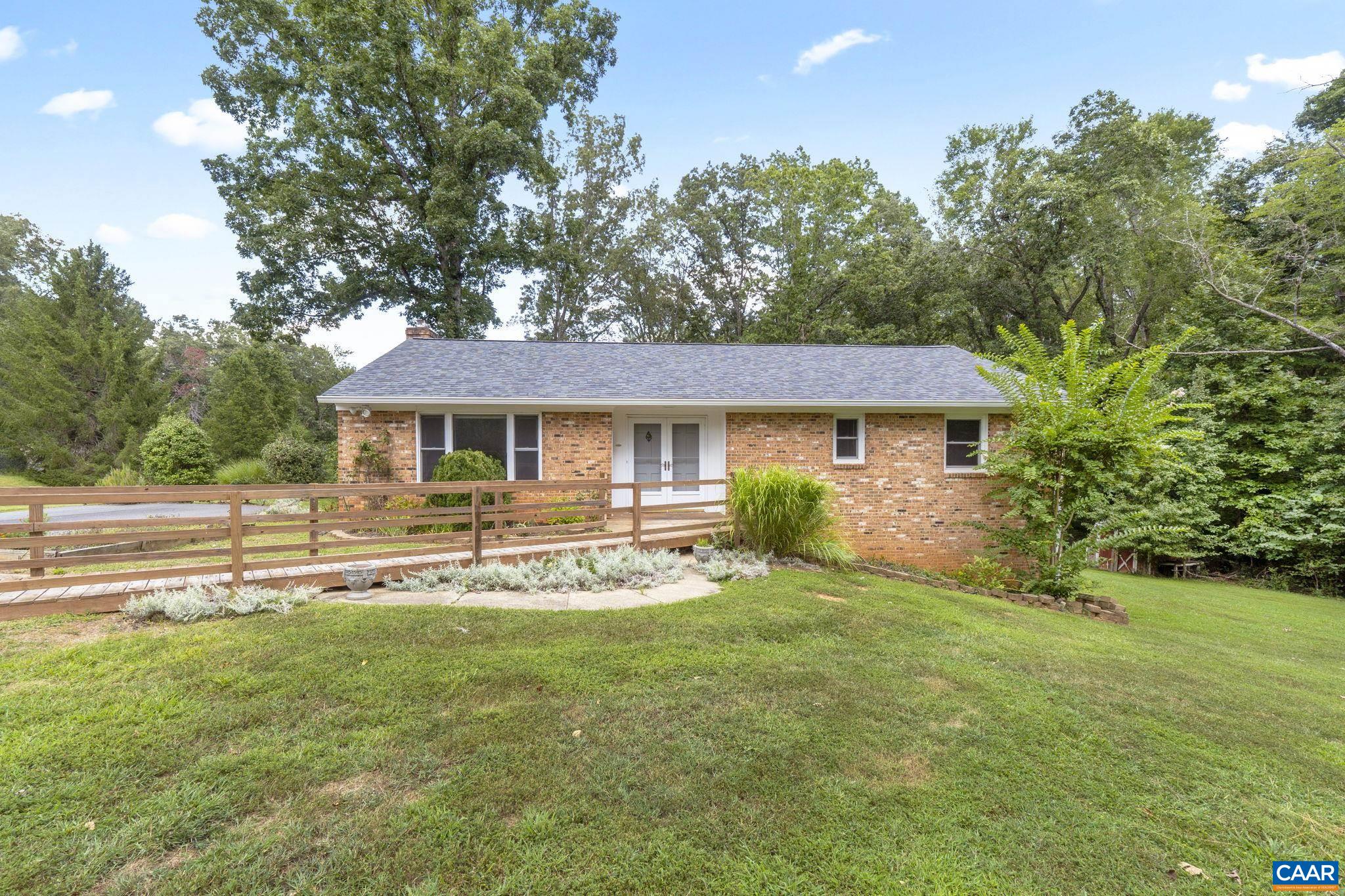 635 RIDGEMONT RD