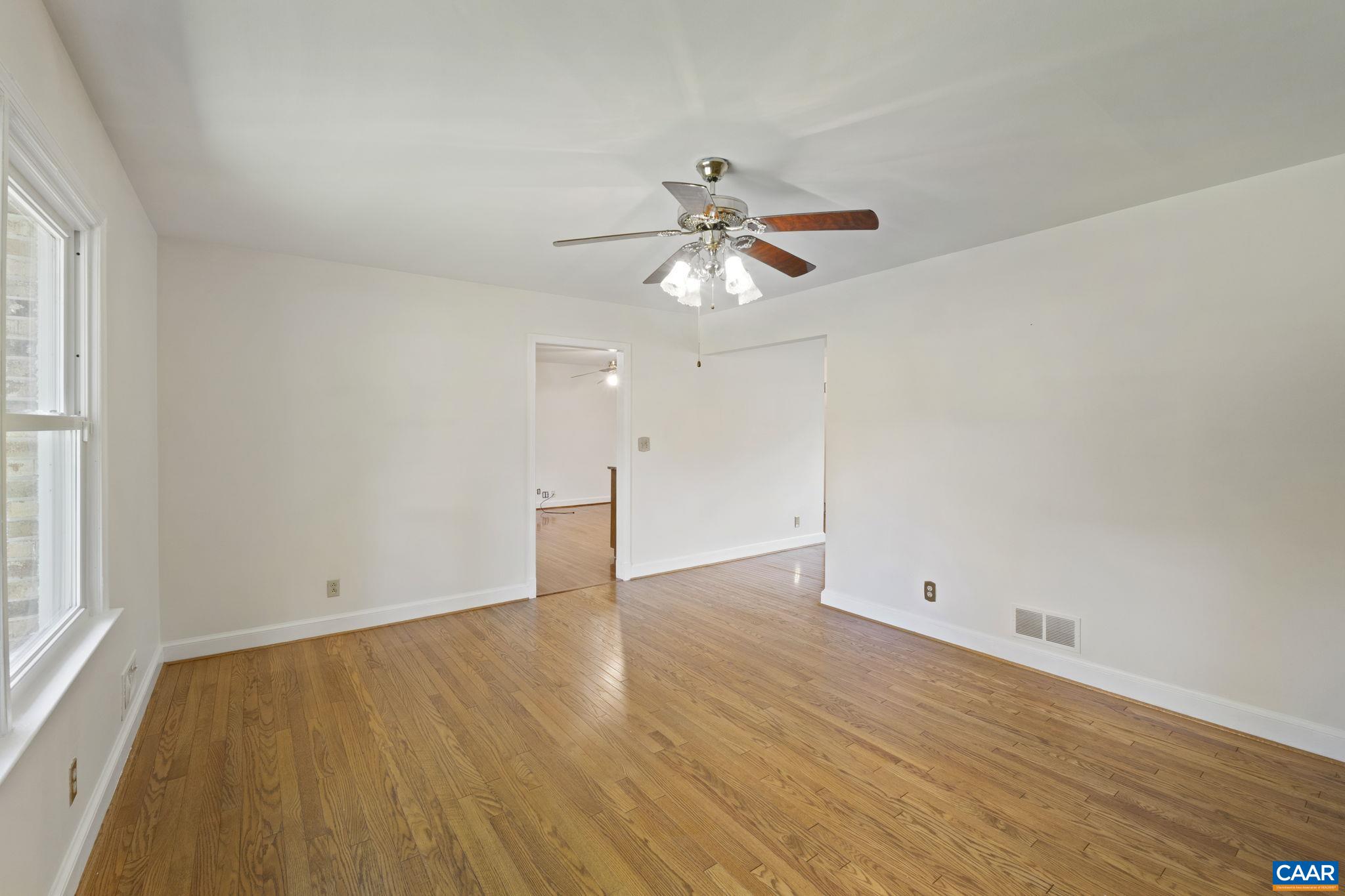 635 RIDGEMONT RD