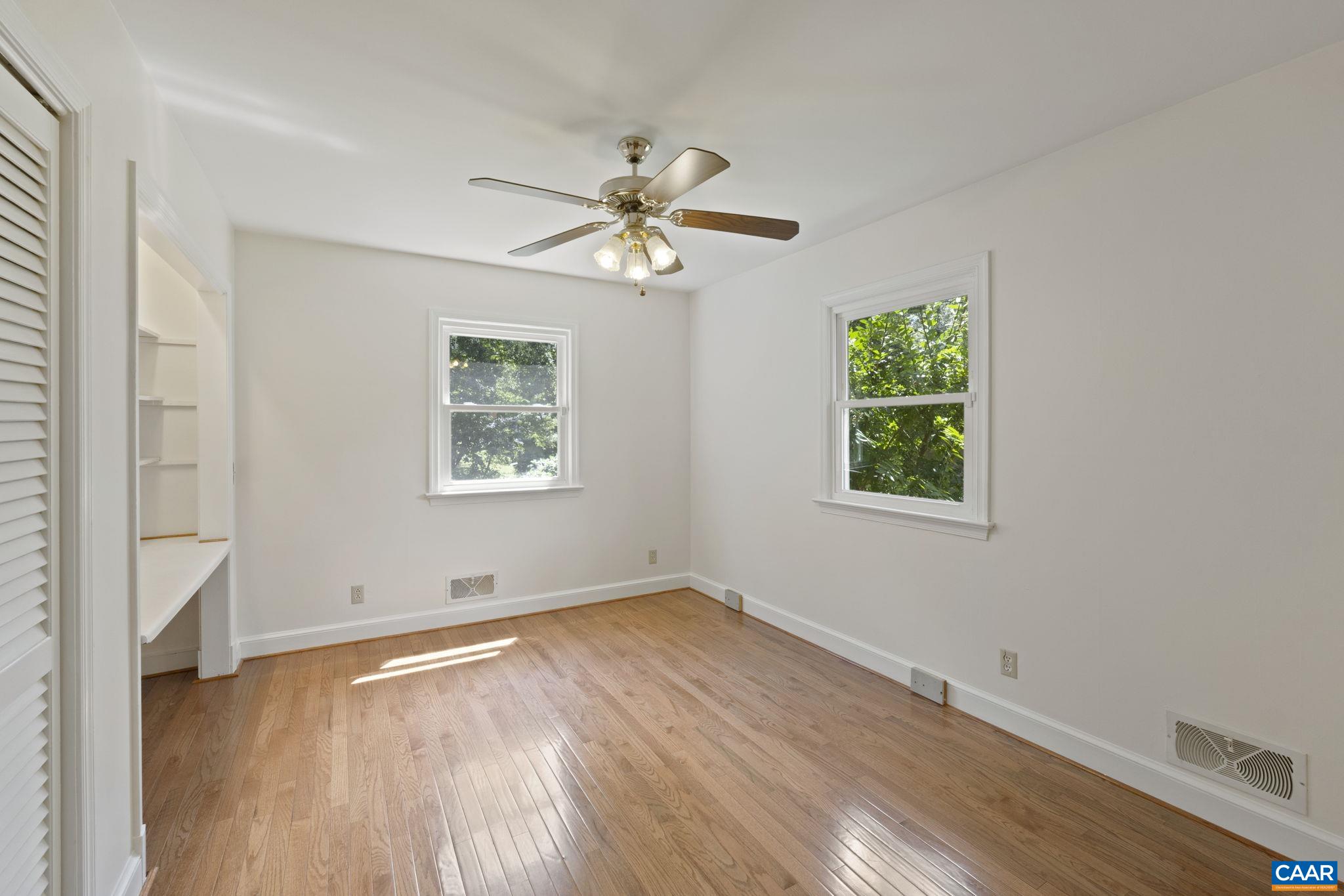 635 RIDGEMONT RD