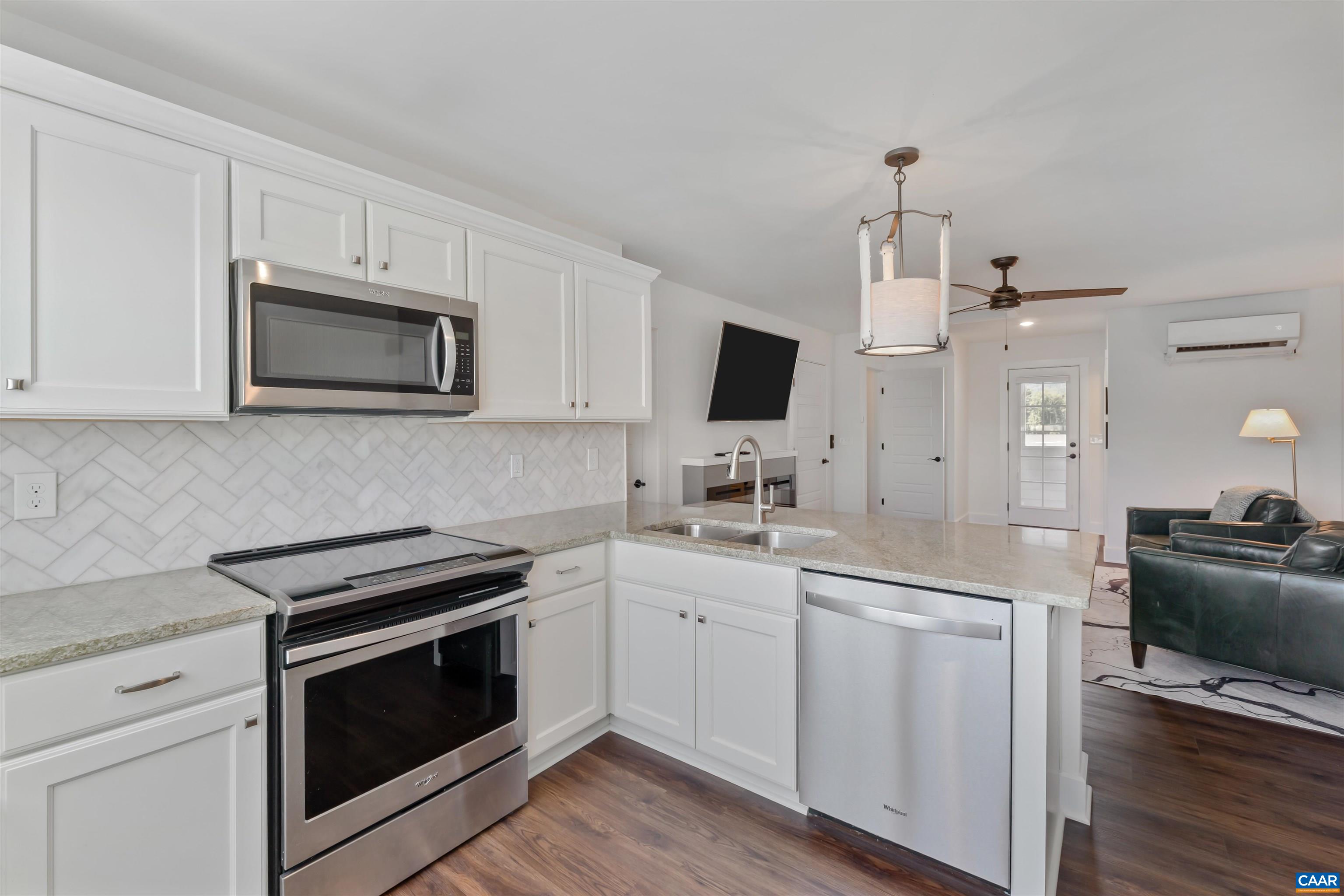 5453 GOLF DR