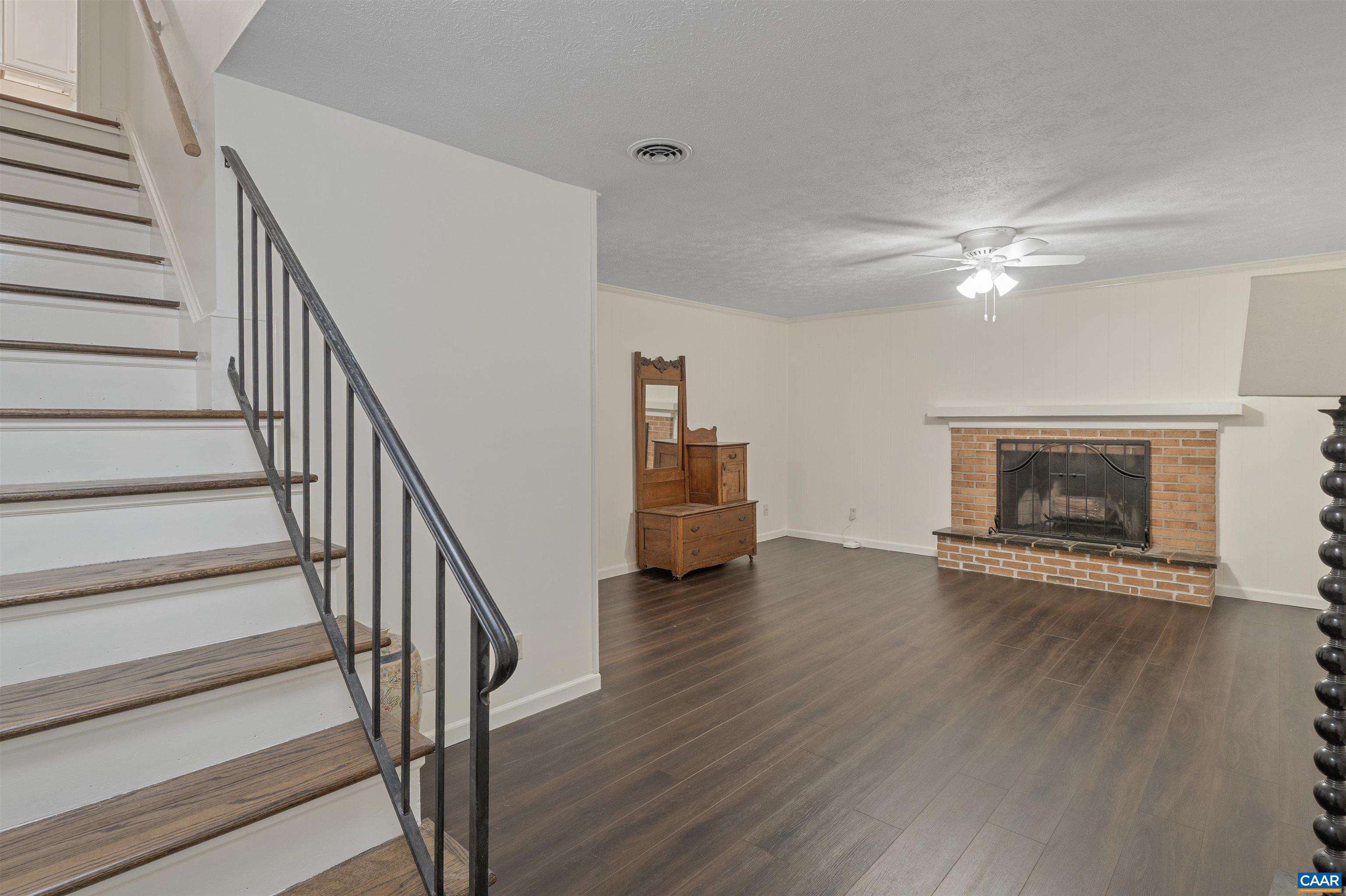 2805 HUNTINGTON RD