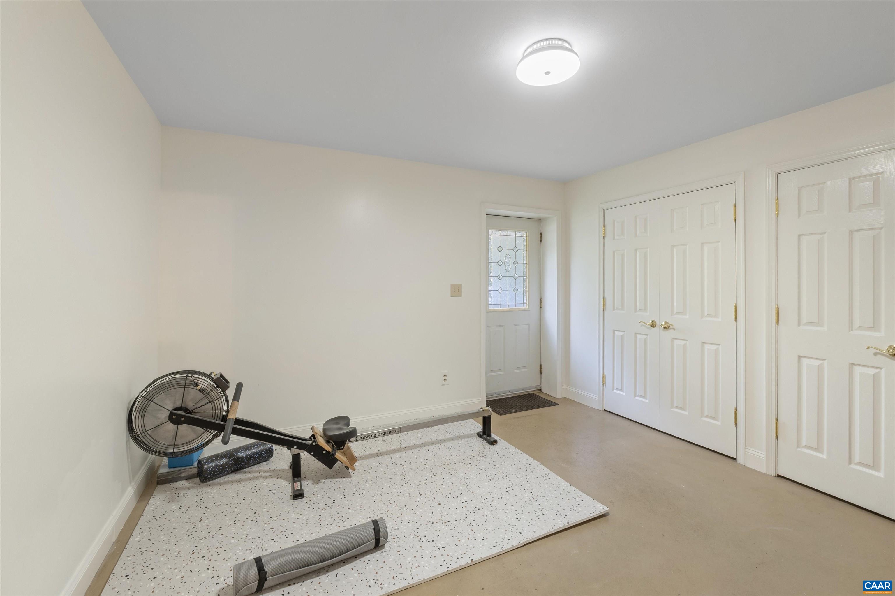 2805 HUNTINGTON RD
